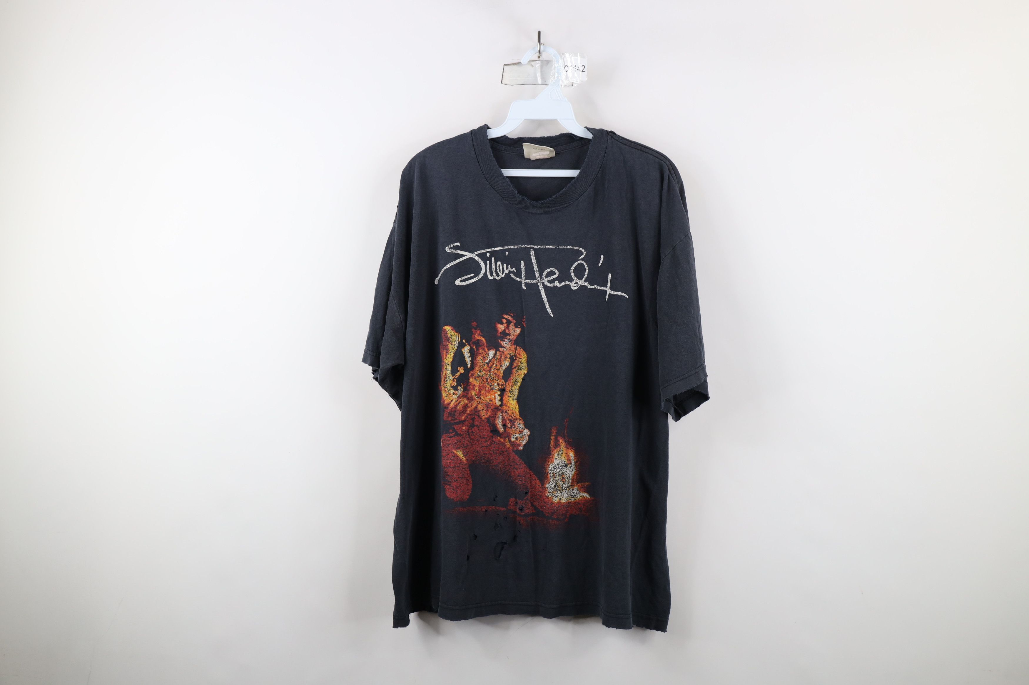 Vintage Vintage 90s Winterland Guitar Jimi Hendrix Band T-Shirt USA Size US XXL / EU 58 / 5 - 1 Thumbnail