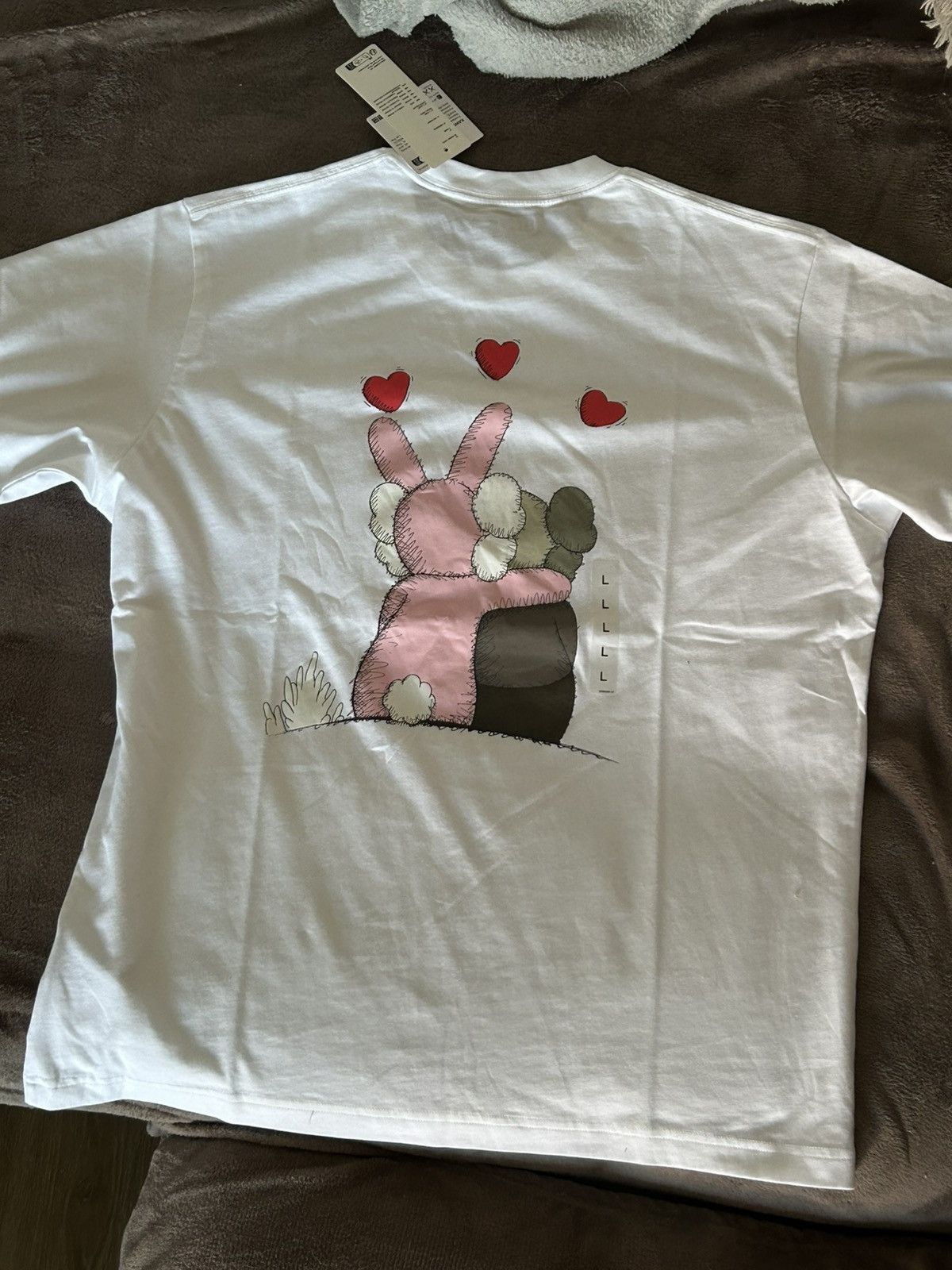 Andy Warhol × Kaws × Uniqlo Kaws x wrathol Size US L / EU 52-54 / 3 - 1 Thumbnail