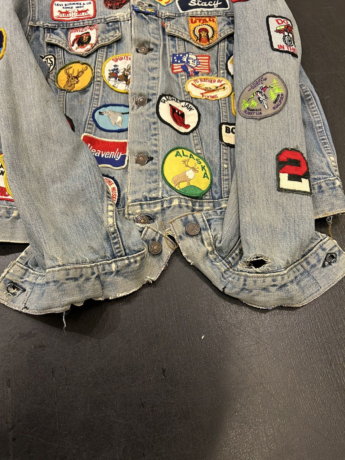 Levi's Vintage Clothing Vintage Levis Patch Denim Jacket Size US S / EU 44-46 / 1 - 5 Thumbnail