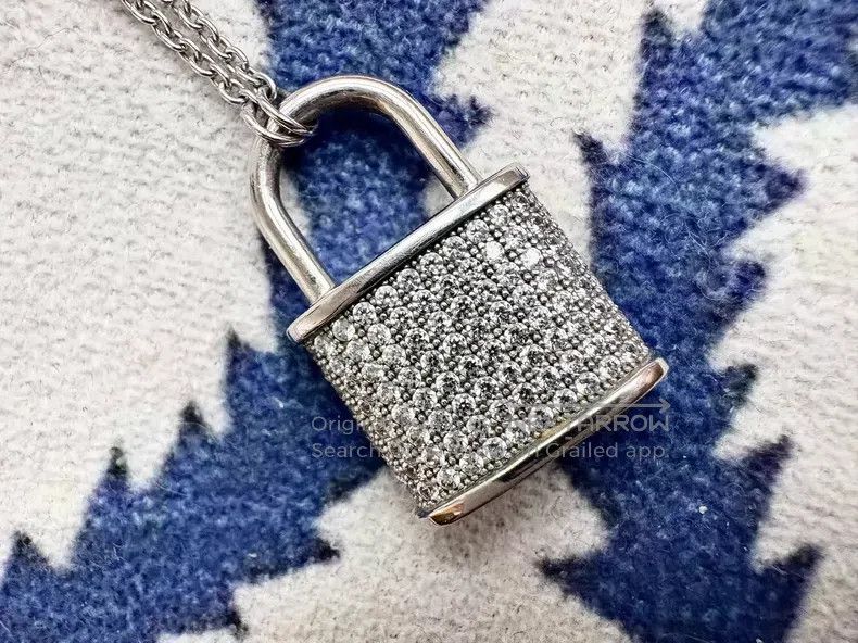 Vivienne Westwood Vivienne Westwood Silver Nanjing Lock Necklace Size ONE SIZE - 5 Thumbnail