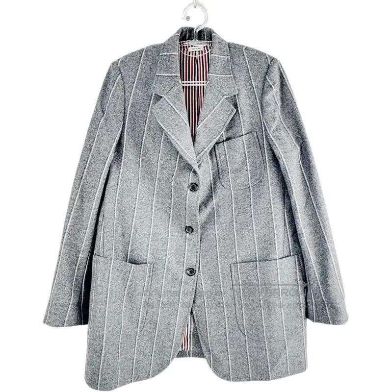 Thom Browne Thom Browne Women's Gray Wool Coat Size S . Size S / US 4 / IT 40 - 1 Thumbnail