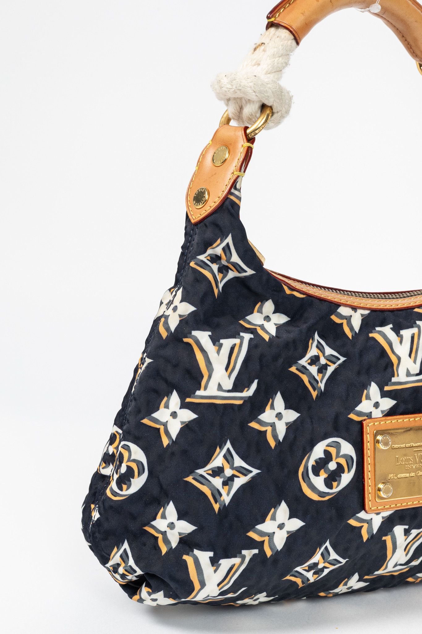 Louis Vuitton Louis Vuitton Bulles PM Navy Monogram Handbag Size ONE SIZE - 8 Thumbnail