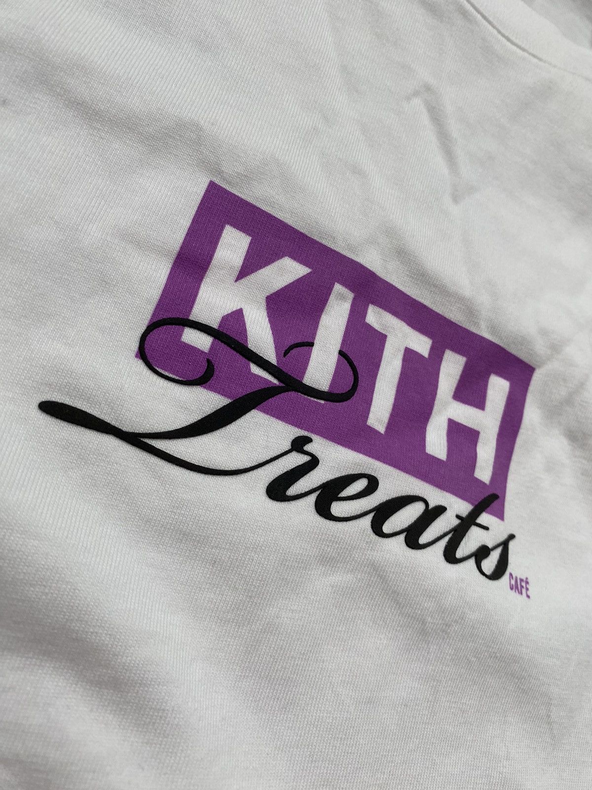 Kith Treats California Café Tee White L-