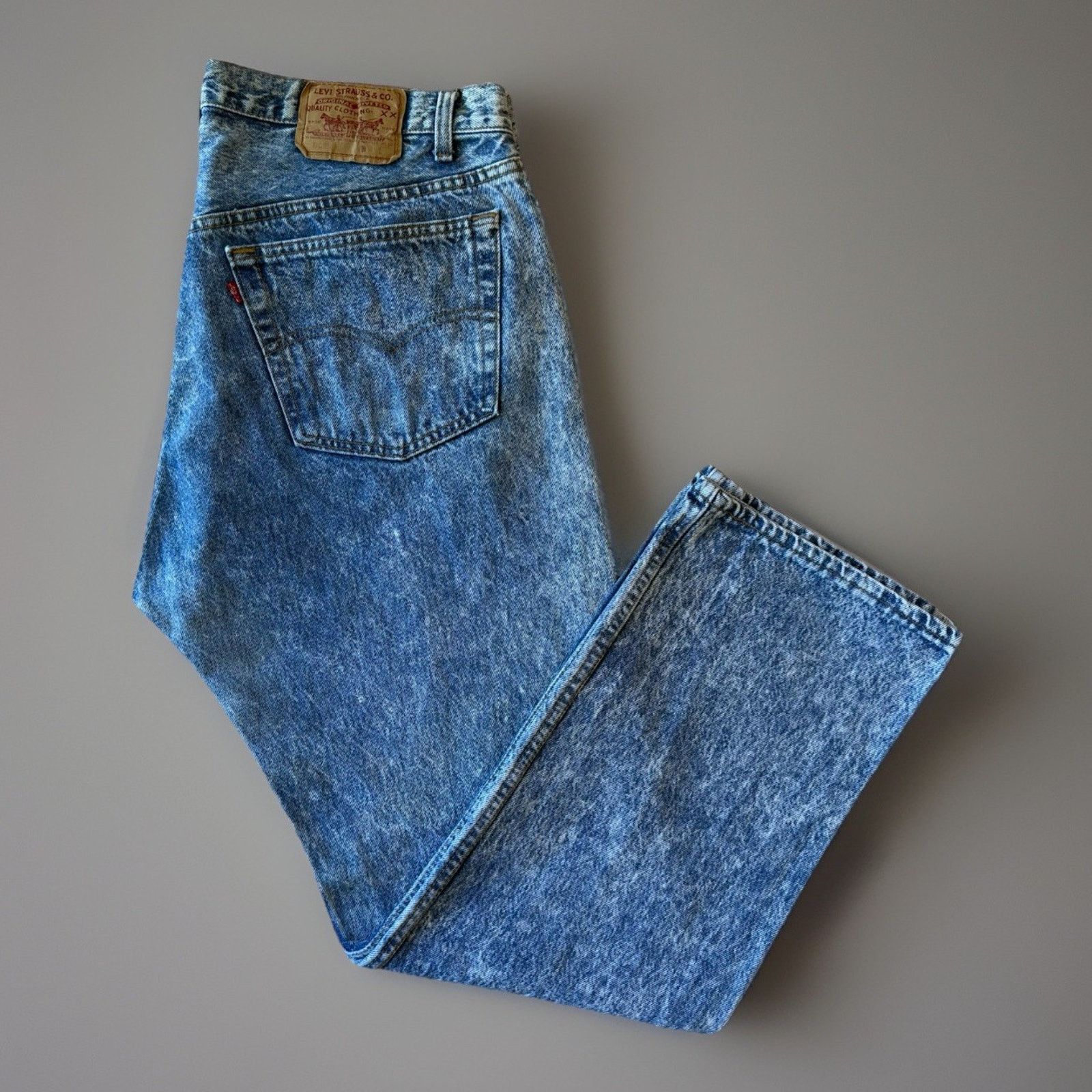Levi's Vintage Levis 501 Jeans 37 Blue 80s Stone Wash Made in USA Size US 37 - 1 Thumbnail