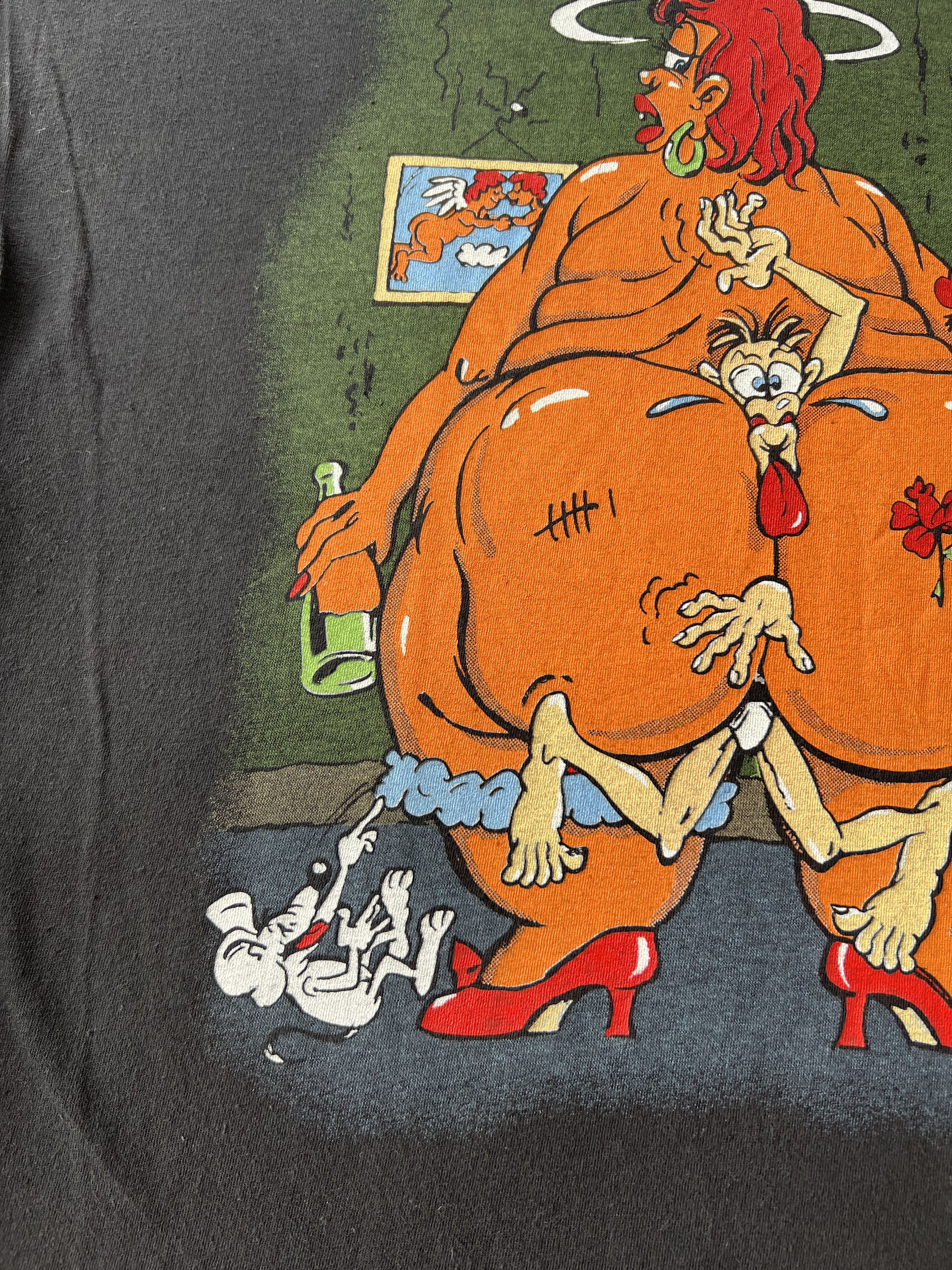 Vintage Vintage 90s Fat Women Weak Man Funny Humor T-shirt Size US XL / EU 56 / 4 - 5 Thumbnail
