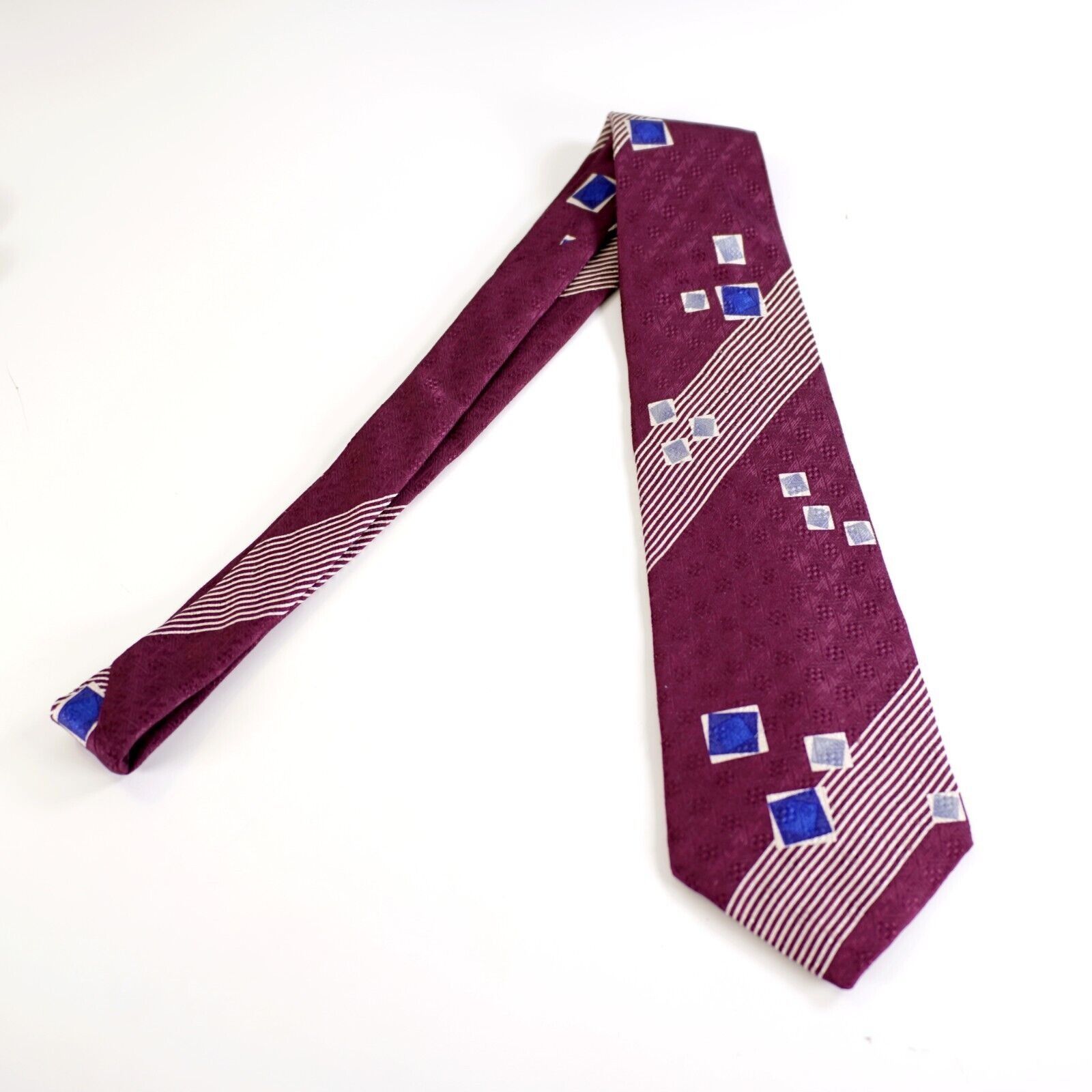 Croft & Barrow Croft & Barrow Abstract Jacquard Purple Print Wide Silk Tie Size ONE SIZE - 7 Thumbnail