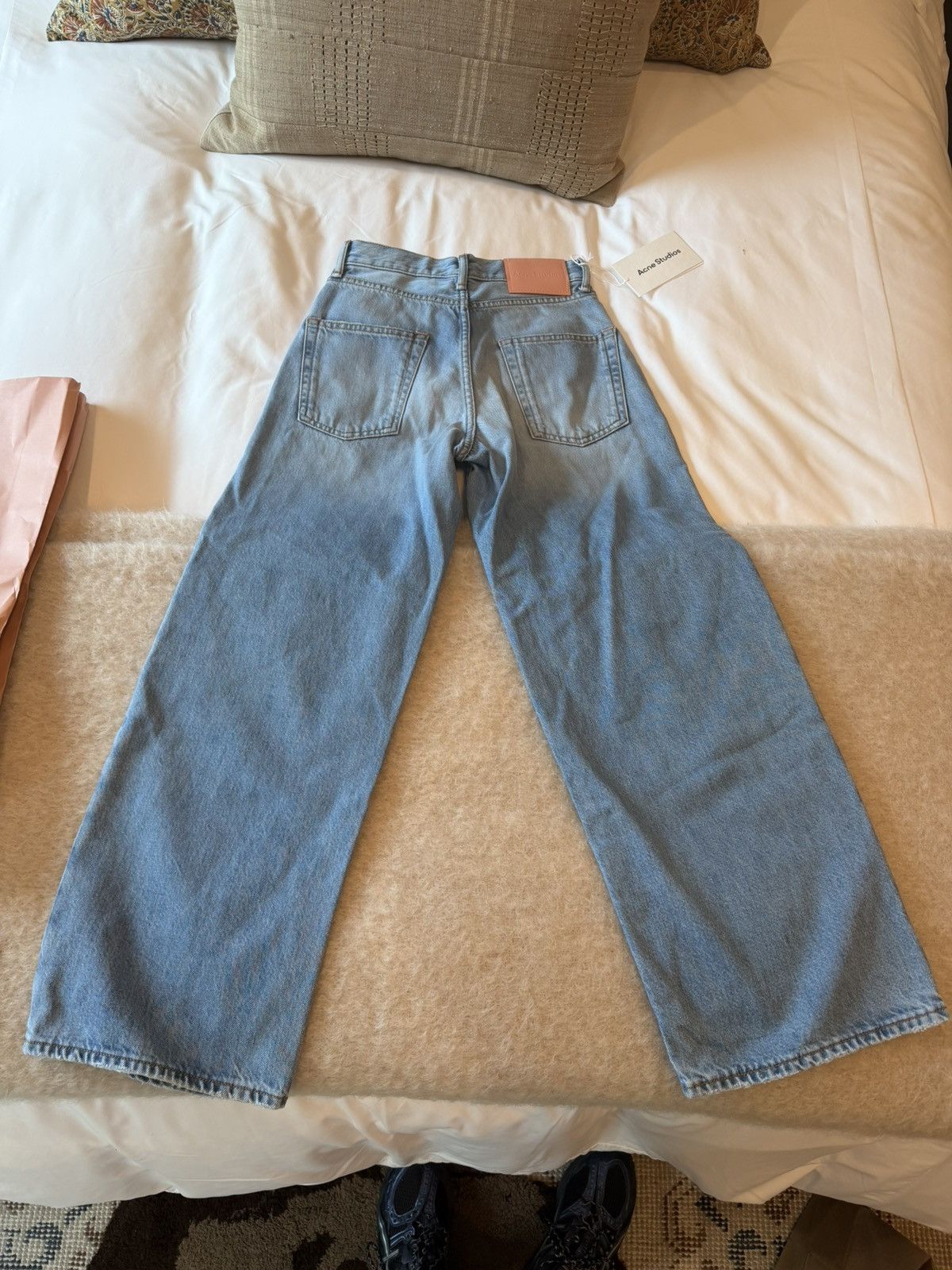 Acne Studios BRAND NEW W/ TAGS Acne Studios 1981 Loose Fit Jeans Size US 26 / EU 42 - 7 Thumbnail