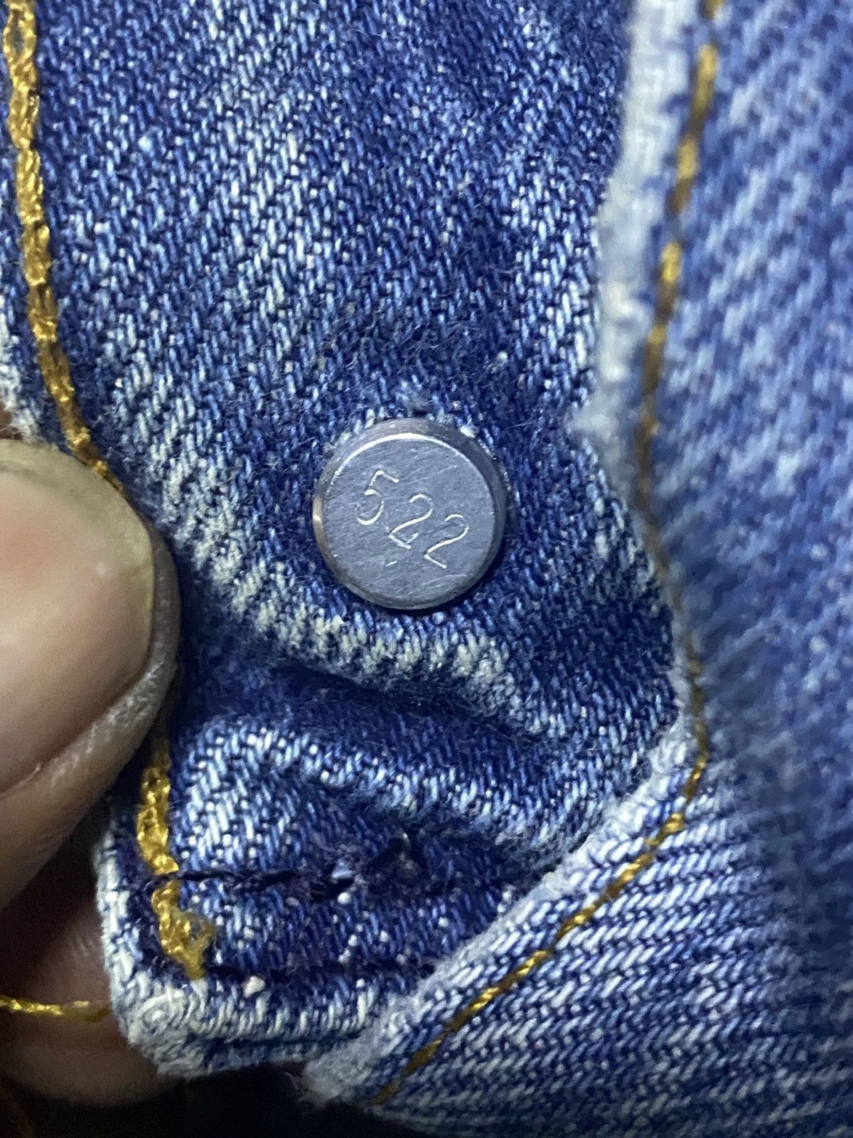 Levi's Vintage Levis 501 90s ButtonFly 522 Distressed Jeans Size US 32 / EU 48 - 12 Thumbnail