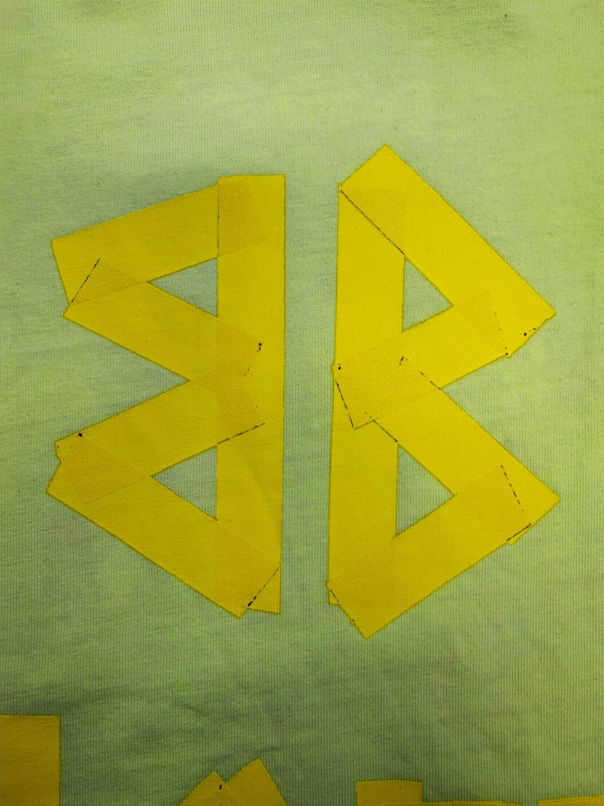 Balenciaga SS23 Balenciaga ‘Tape’ Neon Logo BB Yellow T-Shirt Size US S / EU 44-46 / 1 - 2 Thumbnail