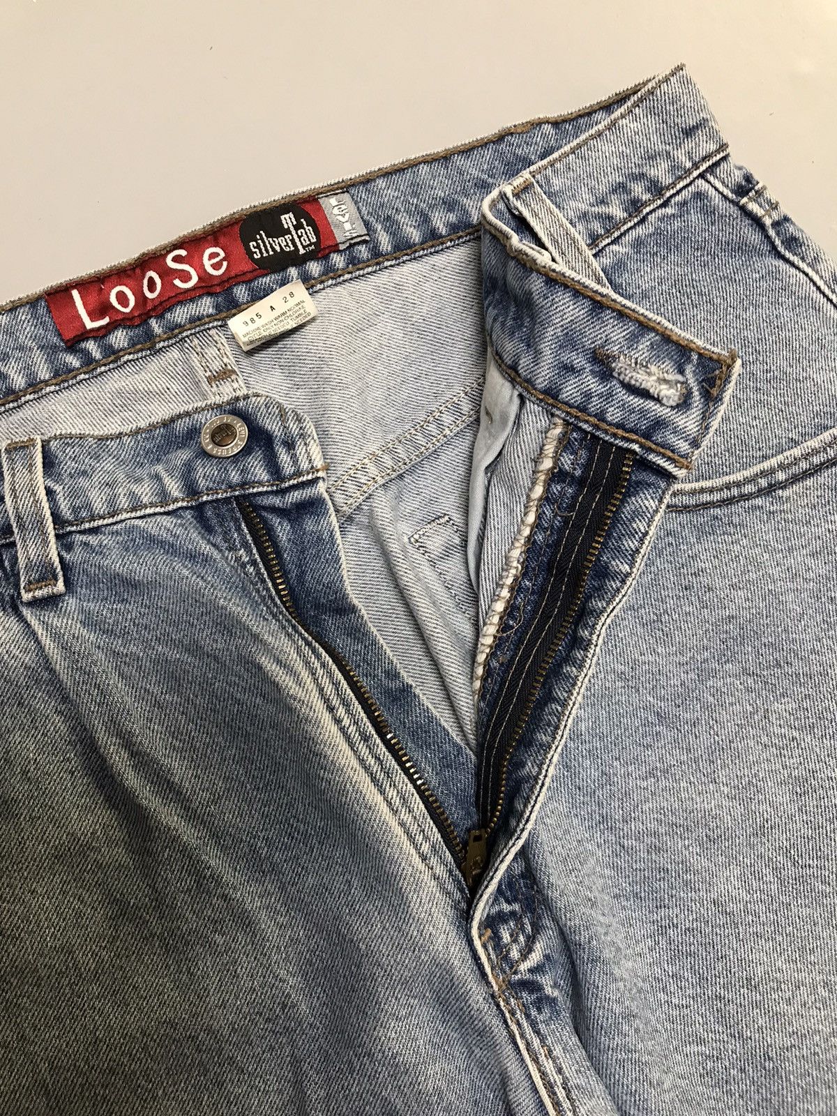 Levi's Vintage Levi’s silver tab jort Size US 34 / EU 50 - 4 Thumbnail