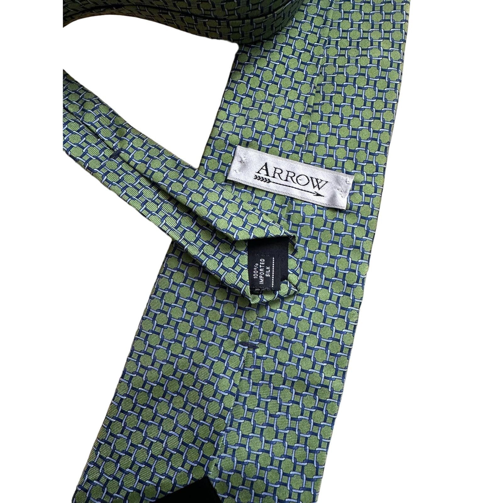 Arrow Vintage Arrow 90s Silk Necktie Green with Blue Chain Print Size ONE SIZE - 4 Thumbnail