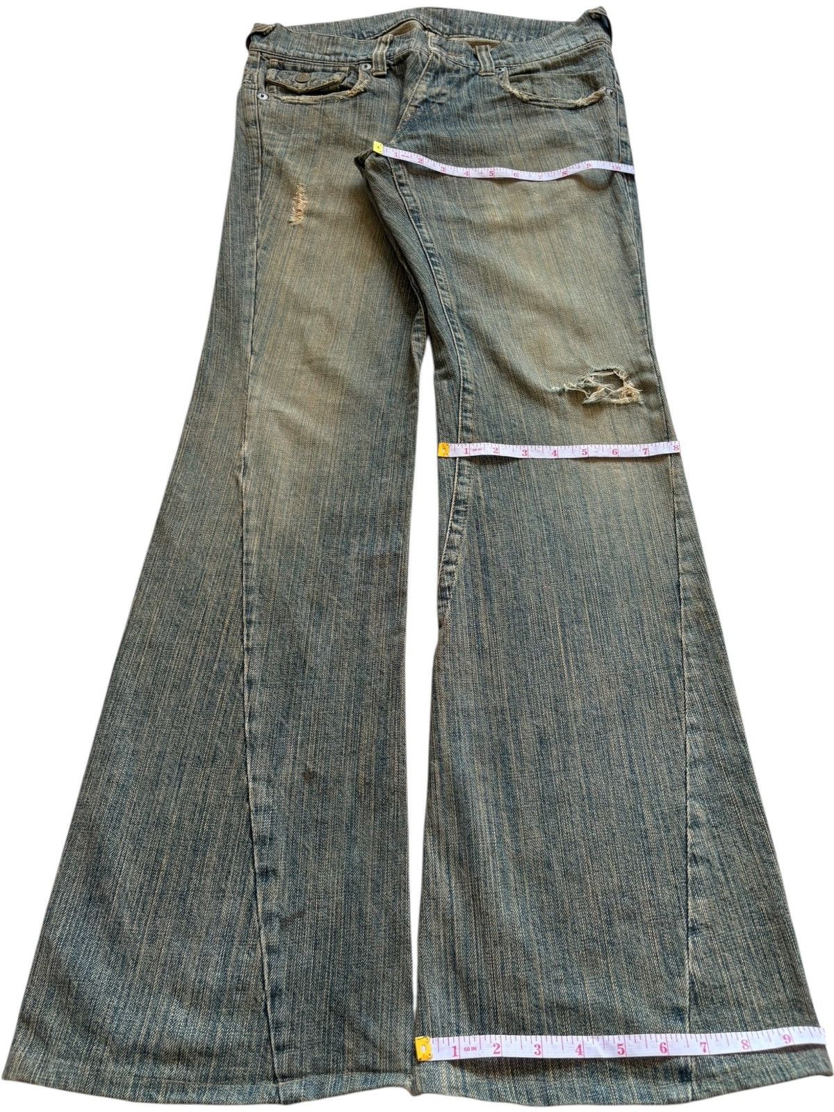 If Six Was Nine × Japanese Brand × Tornado Mart Vintage Tornado Mart Rusty Mud Wash Distress Rip Flare Jeans Size US 32 / EU 48 - 16 Thumbnail