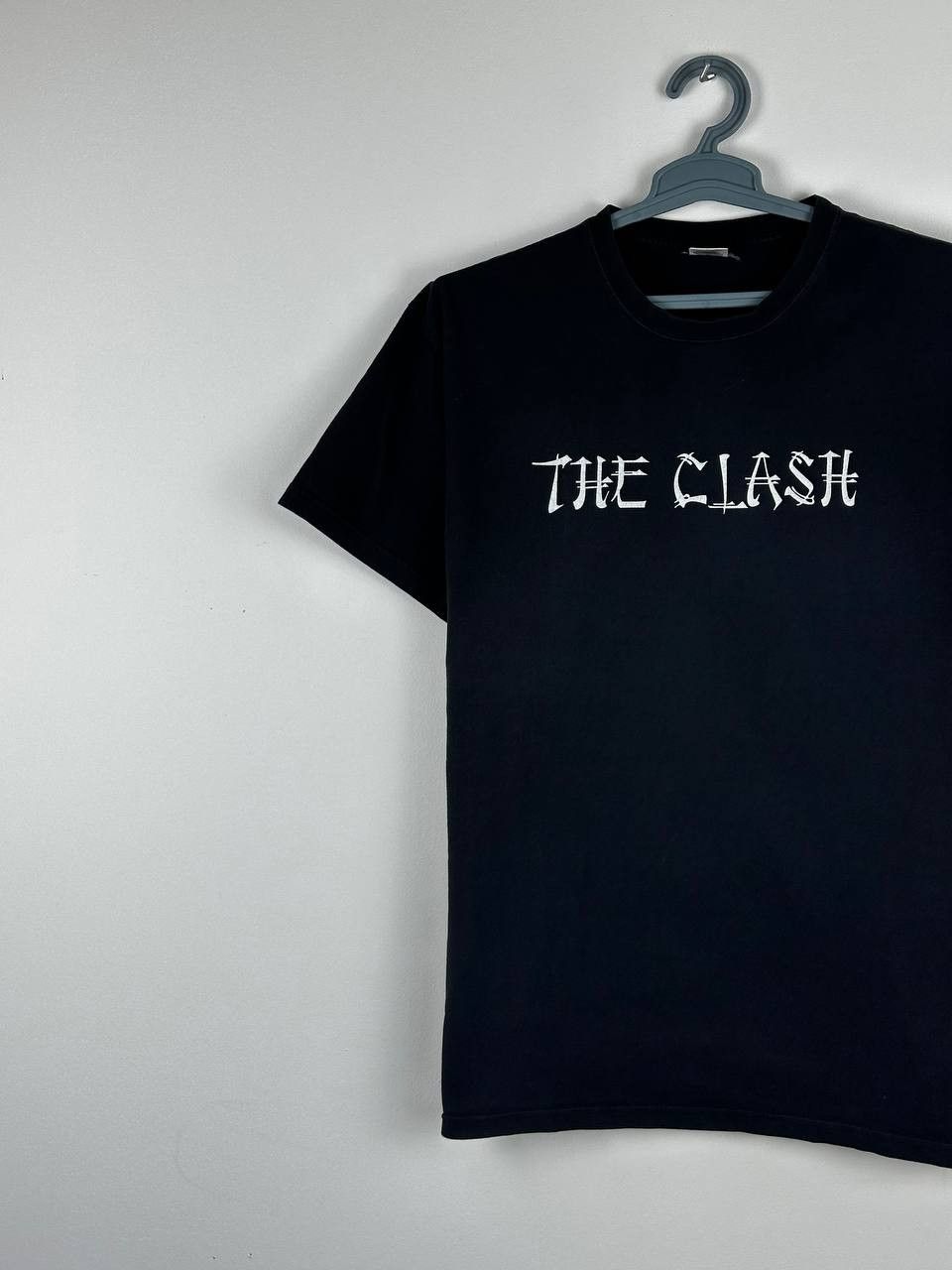 Band Tees × Vintage Vintage The Clash Faded Band T shirt Size US L / EU 52-54 / 3 - 2 Thumbnail