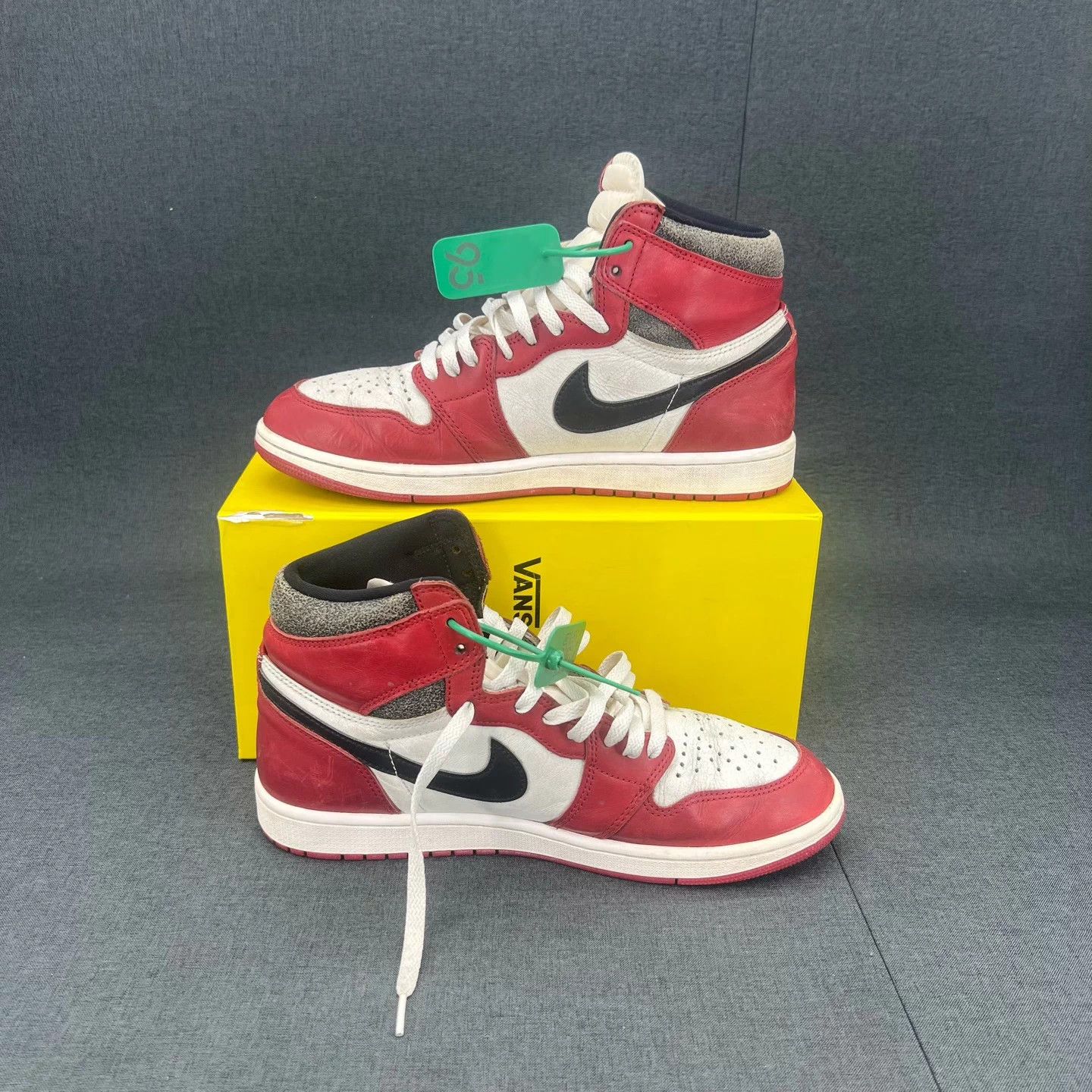 Nike Air Jordan 1 Distressed Chicago Size 44.5 Good Condition Size US 11.5 / EU 44-45 - 3 Thumbnail