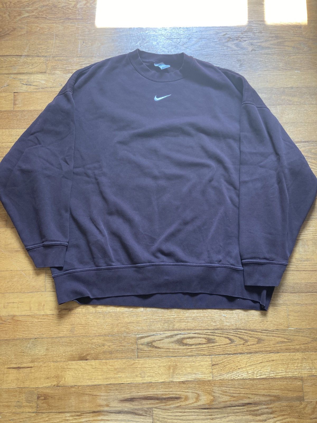 Vintage Vintage Nike Sweatshirt Size US L / EU 52-54 / 3 - 1 Thumbnail