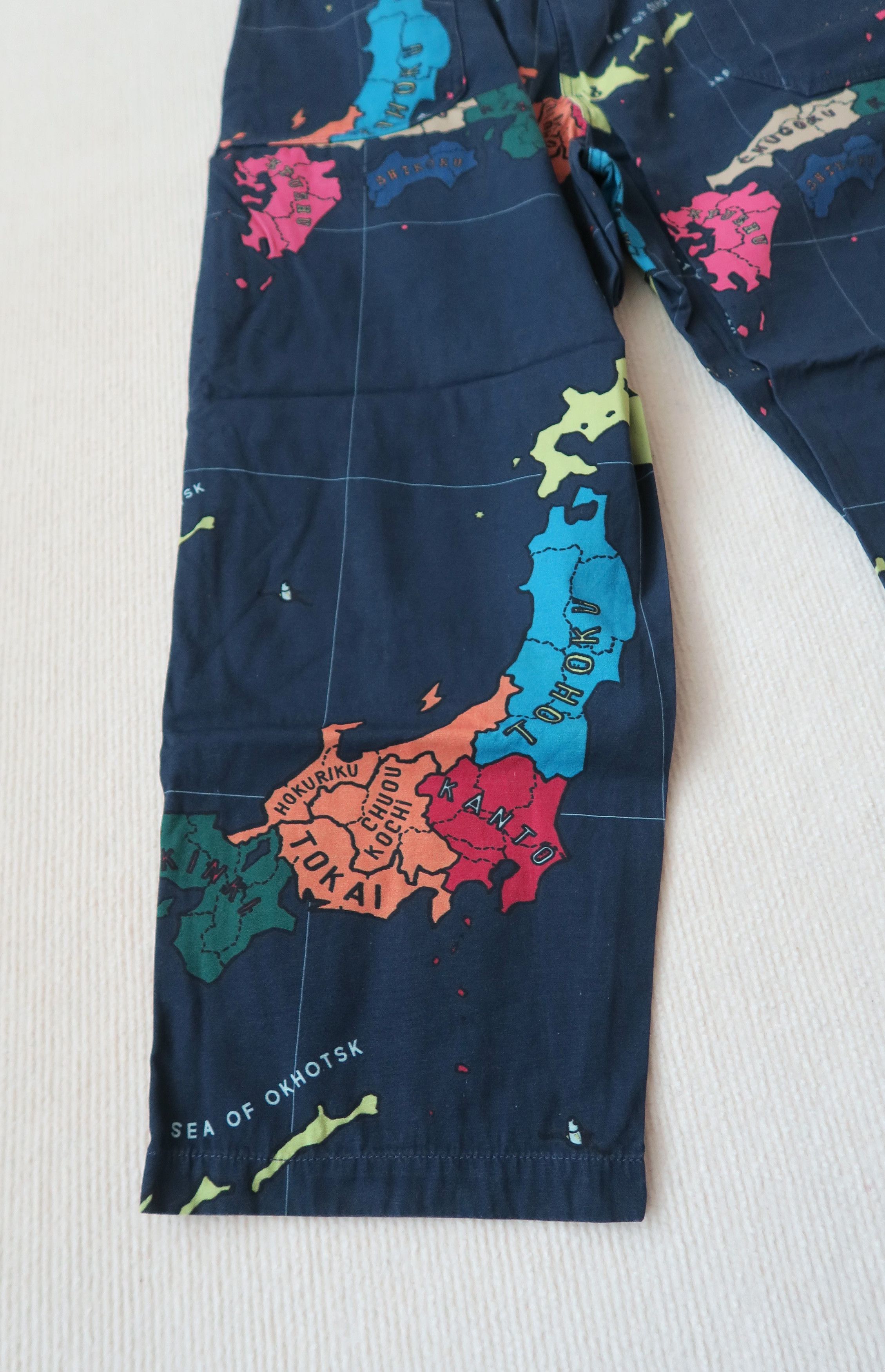 go slow caravan Go Slow Caravan Japan Map 7-Pocket Easy Pants Size US 34 / EU 50 - 12 Thumbnail