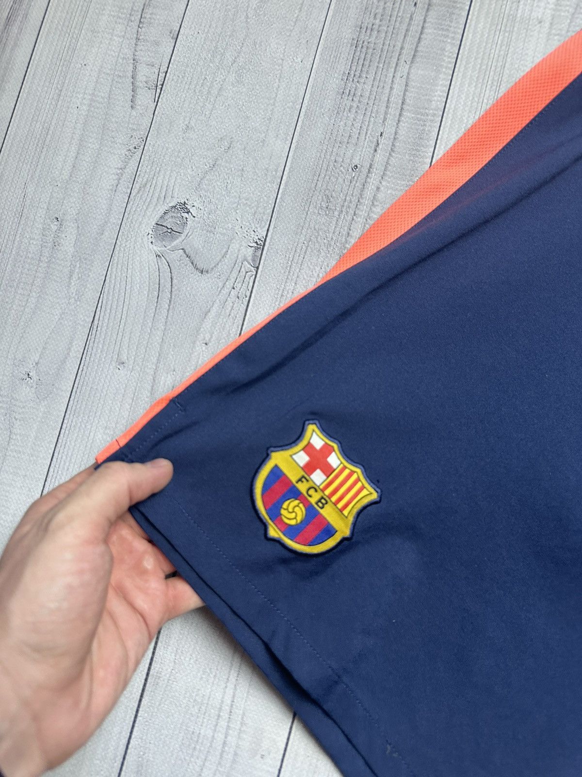 Nike × Vintage Vintage Nike Barcelona shorts logo size XL Size US 36 / EU 52 - 3 Thumbnail