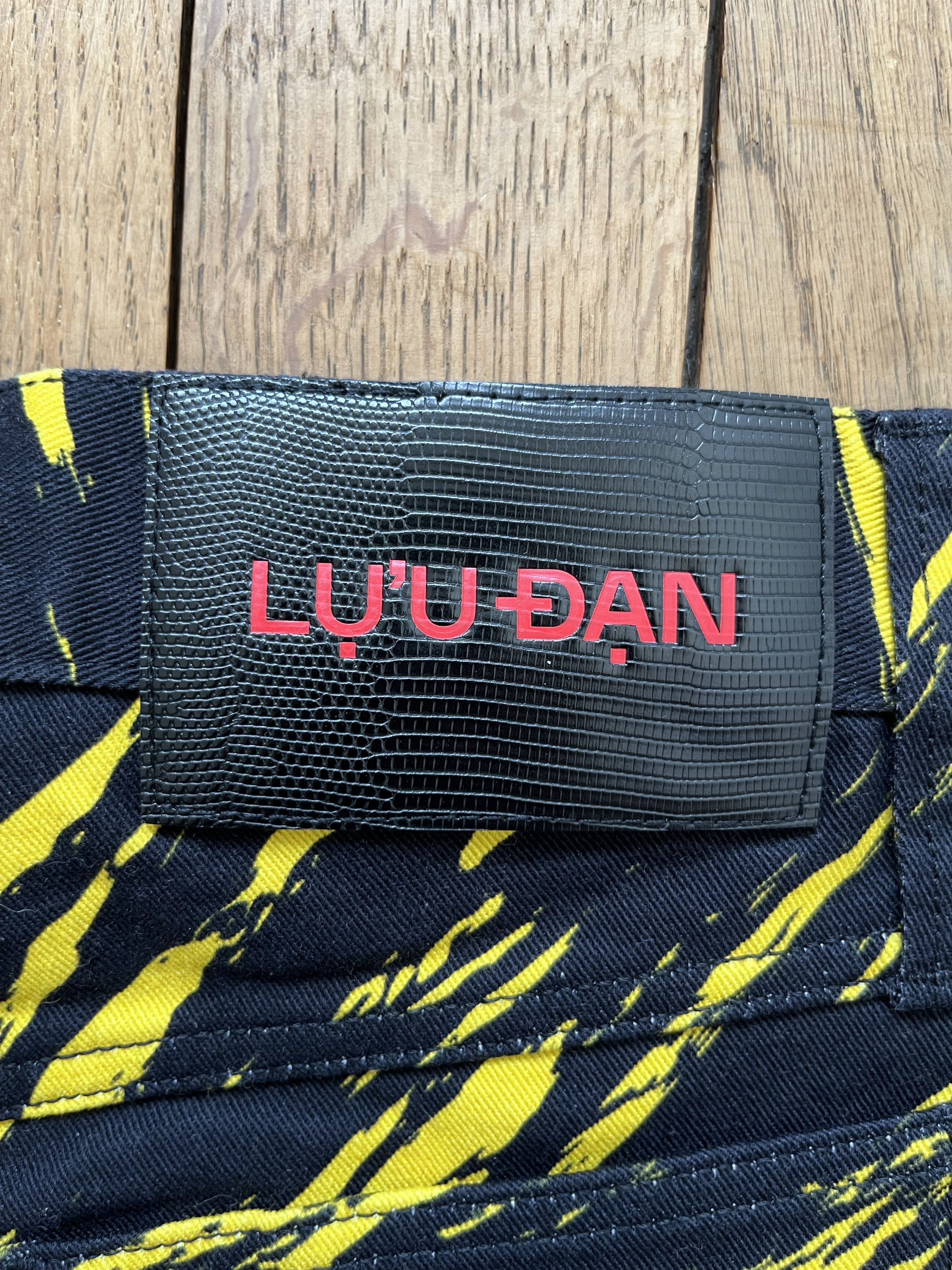 LUU DAN Lu'u Dan zebra print jeans Size US 30 / EU 46 - 4 Thumbnail