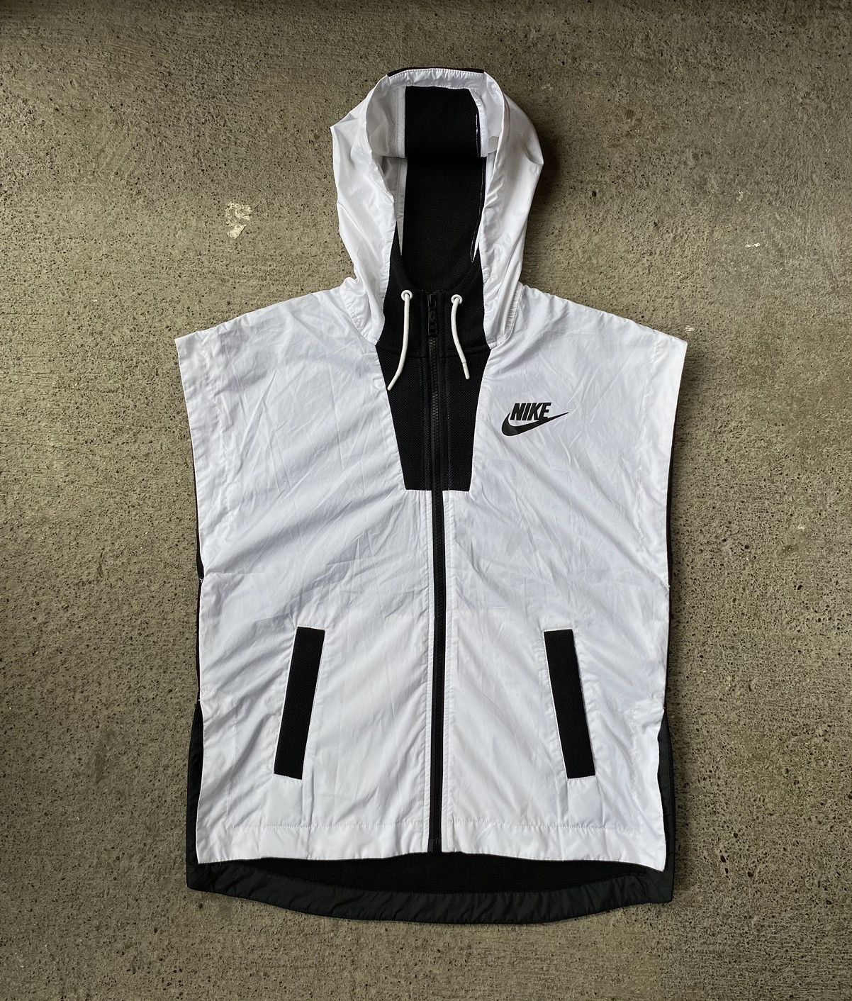 Nike Nike Running Vest Size M / US 6-8 / IT 42-44 - 1 Thumbnail