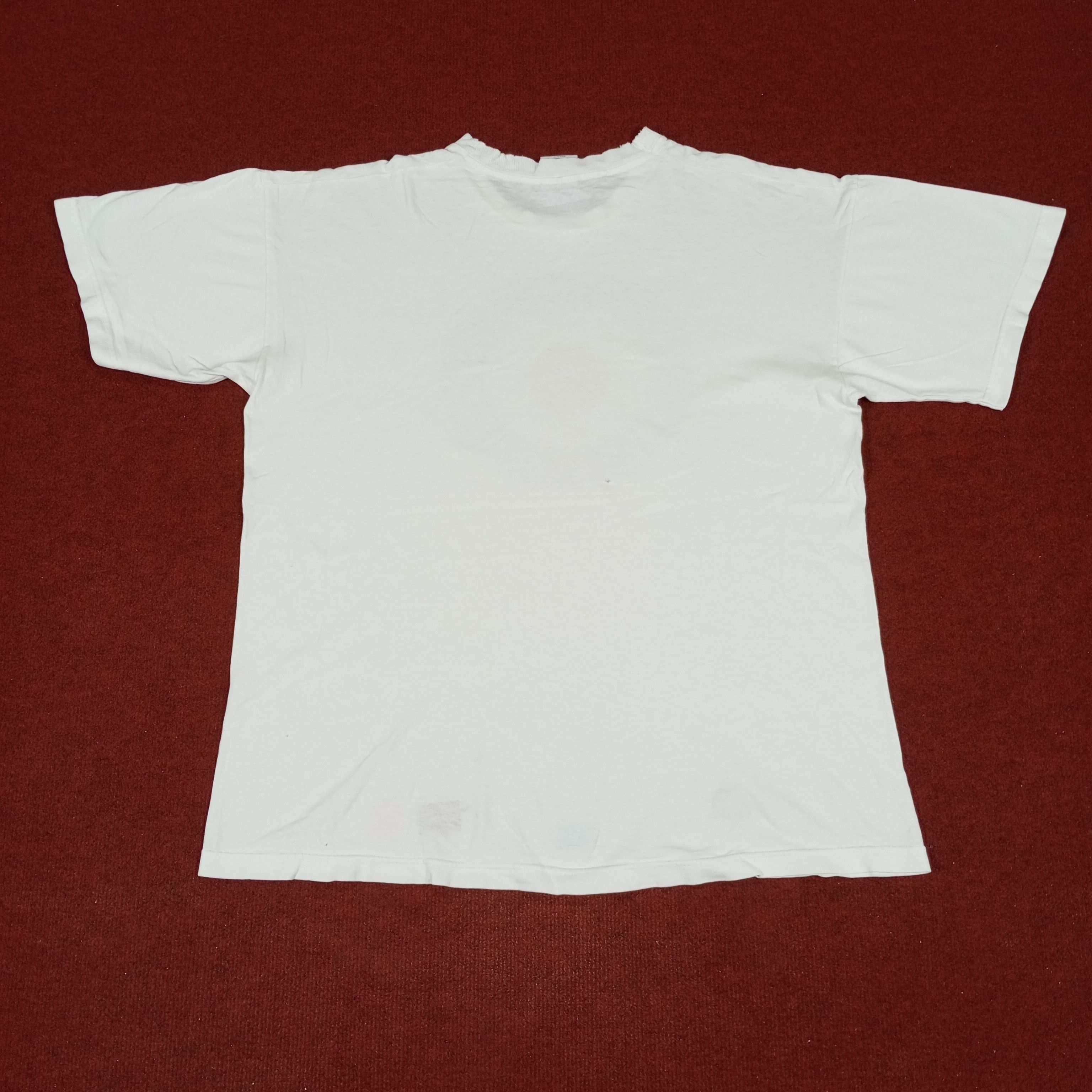 Vintage Target Center Design Distressed Vintage Tshirt Size US XL / EU 56 / 4 - 3 Thumbnail