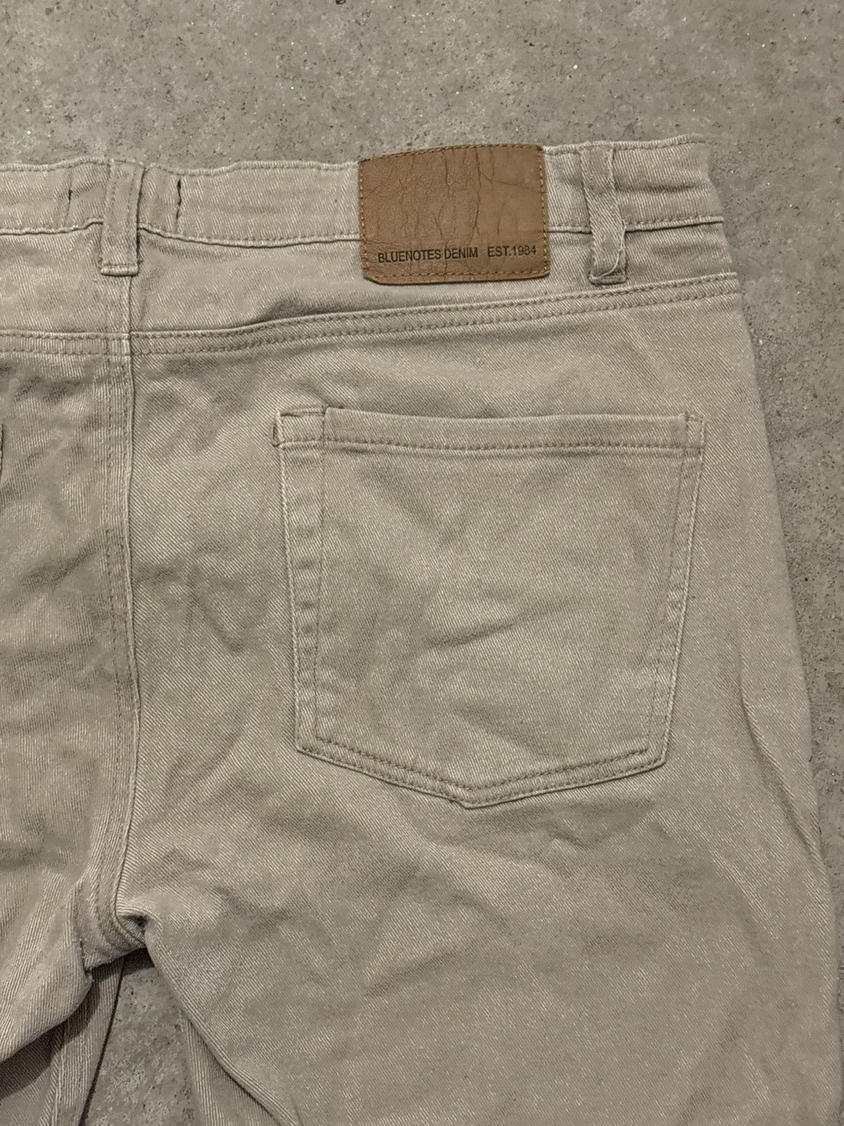 Vintage Vintage Y2K Bluenotes Men's Denim Beige Skinny Fit Shorts Size US 34 / EU 50 - 7 Thumbnail