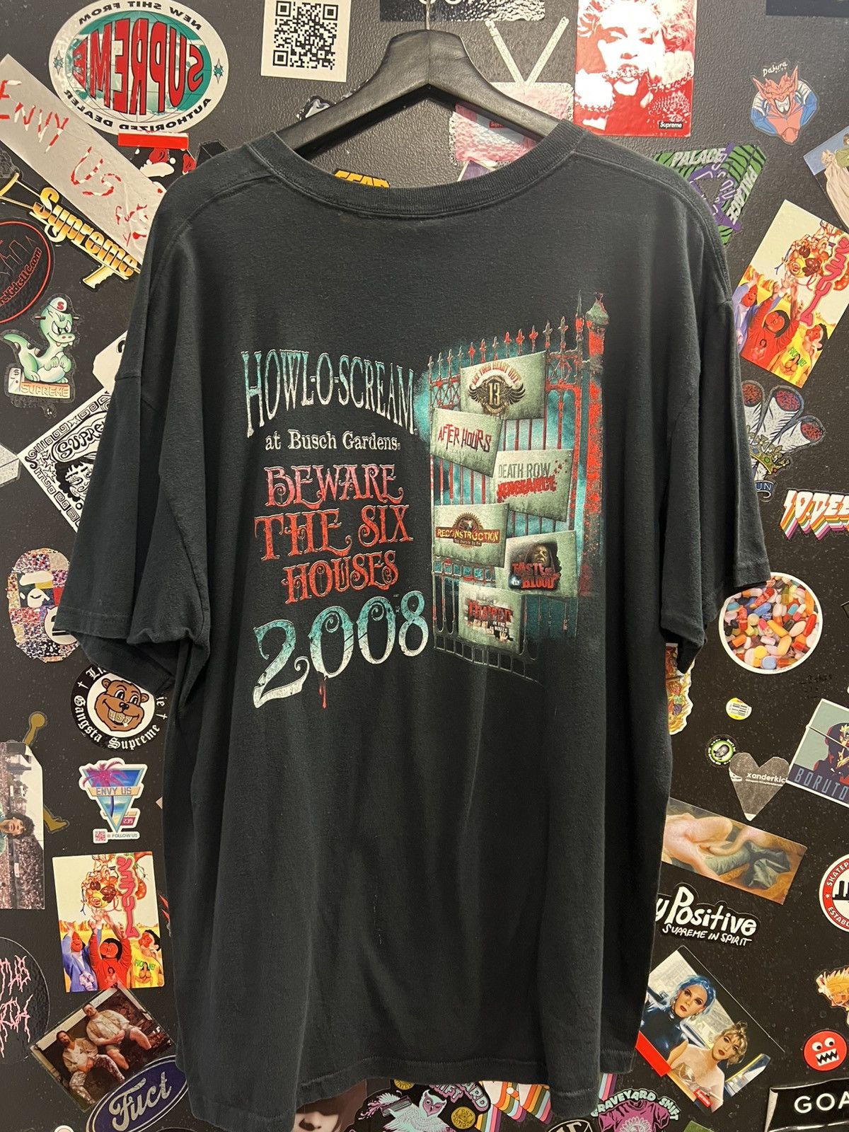 Vintage Vintage 2008 Busch Gardens Howl O Scream Shirt Size US XXL / EU 58 / 5 - 2 Thumbnail