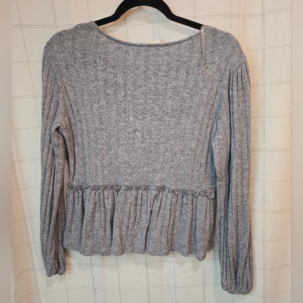 Designer Altard State V Neck Top Size S / US 4 / IT 40 - 5 Thumbnail