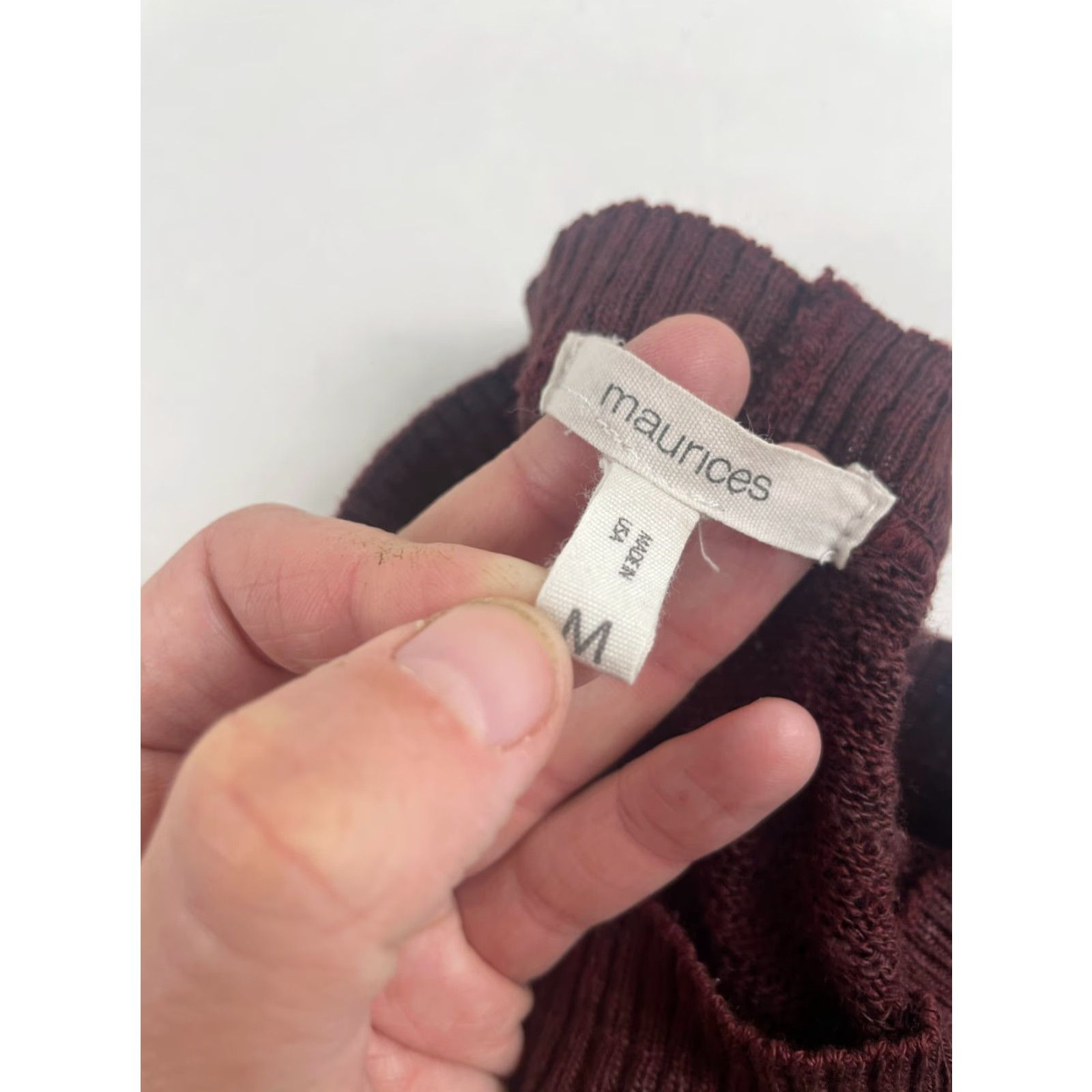 Vintage Maurices Sweater Shirt Womens Medium Burgundy Pullover Knitted Scoop Neck Key Hole Modern Vintage No Size M / US 6-8 / IT 42-44 - 7 Thumbnail