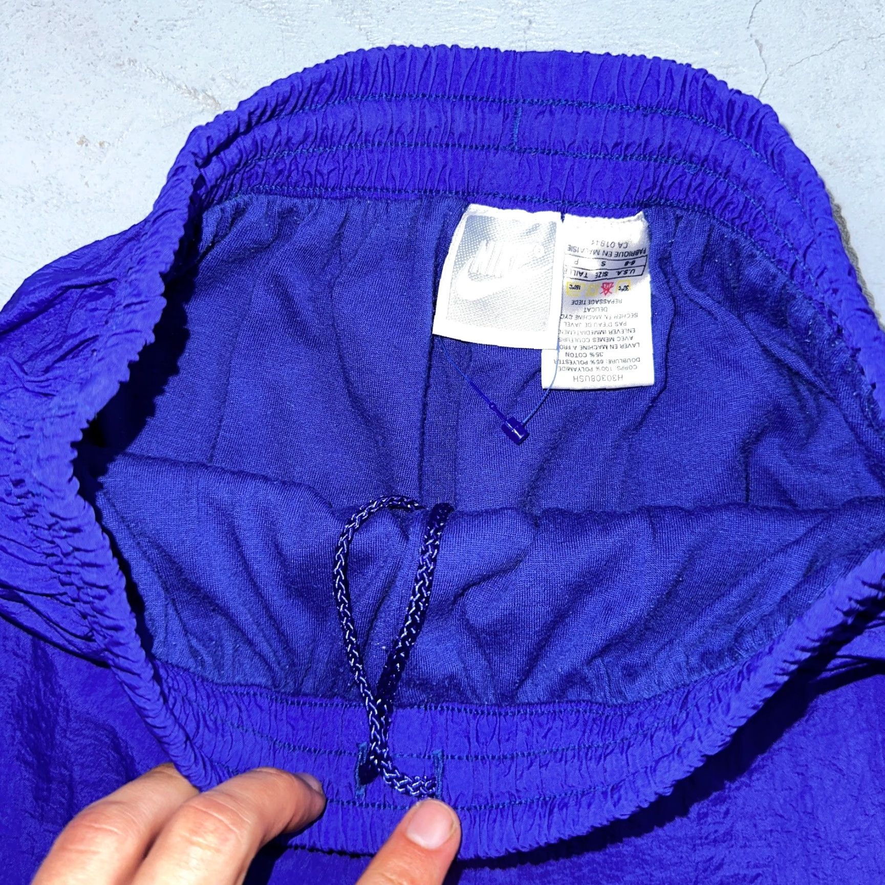 Nike VINTAGE Nike 90s Windbreaker Track Pants Men S Purple Nylon Activewear Zip Size US 29 - 6 Thumbnail