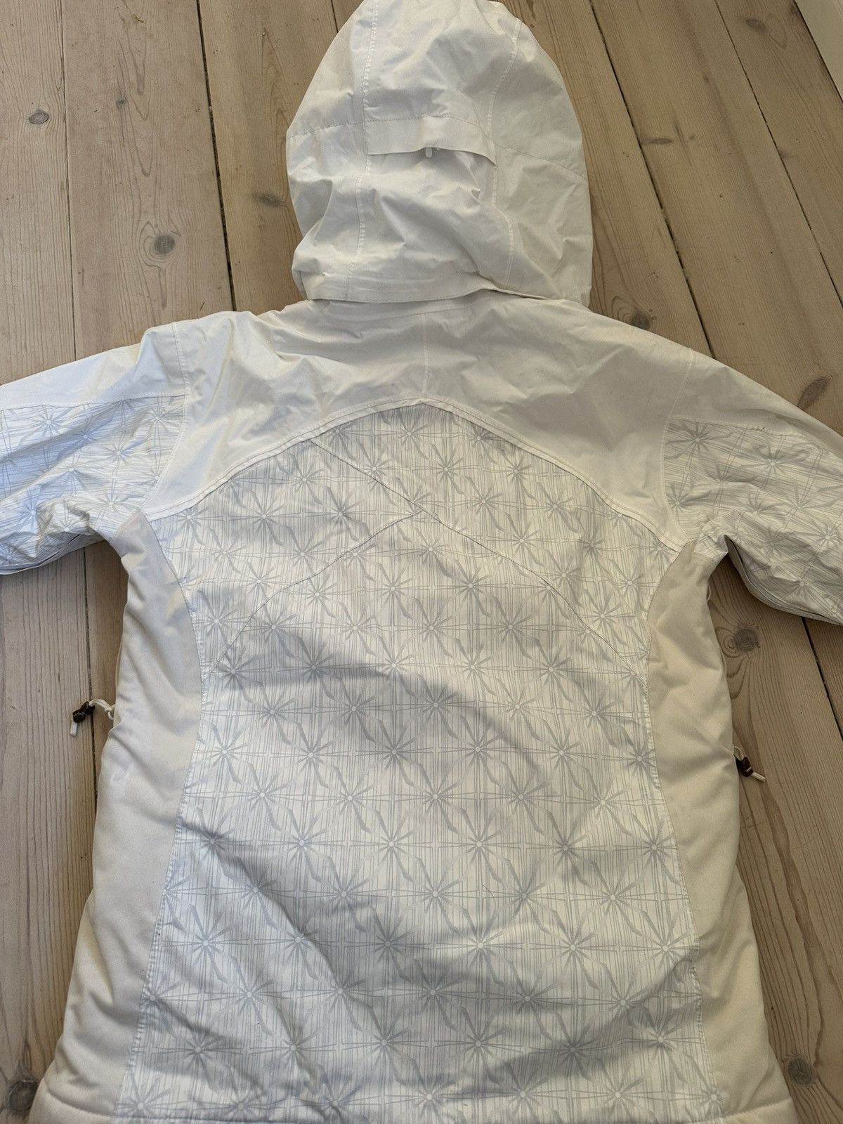 Helly Hansen Vintage Helly Hansen ski set in white/gold Size S / US 4 / IT 40 - 7 Thumbnail