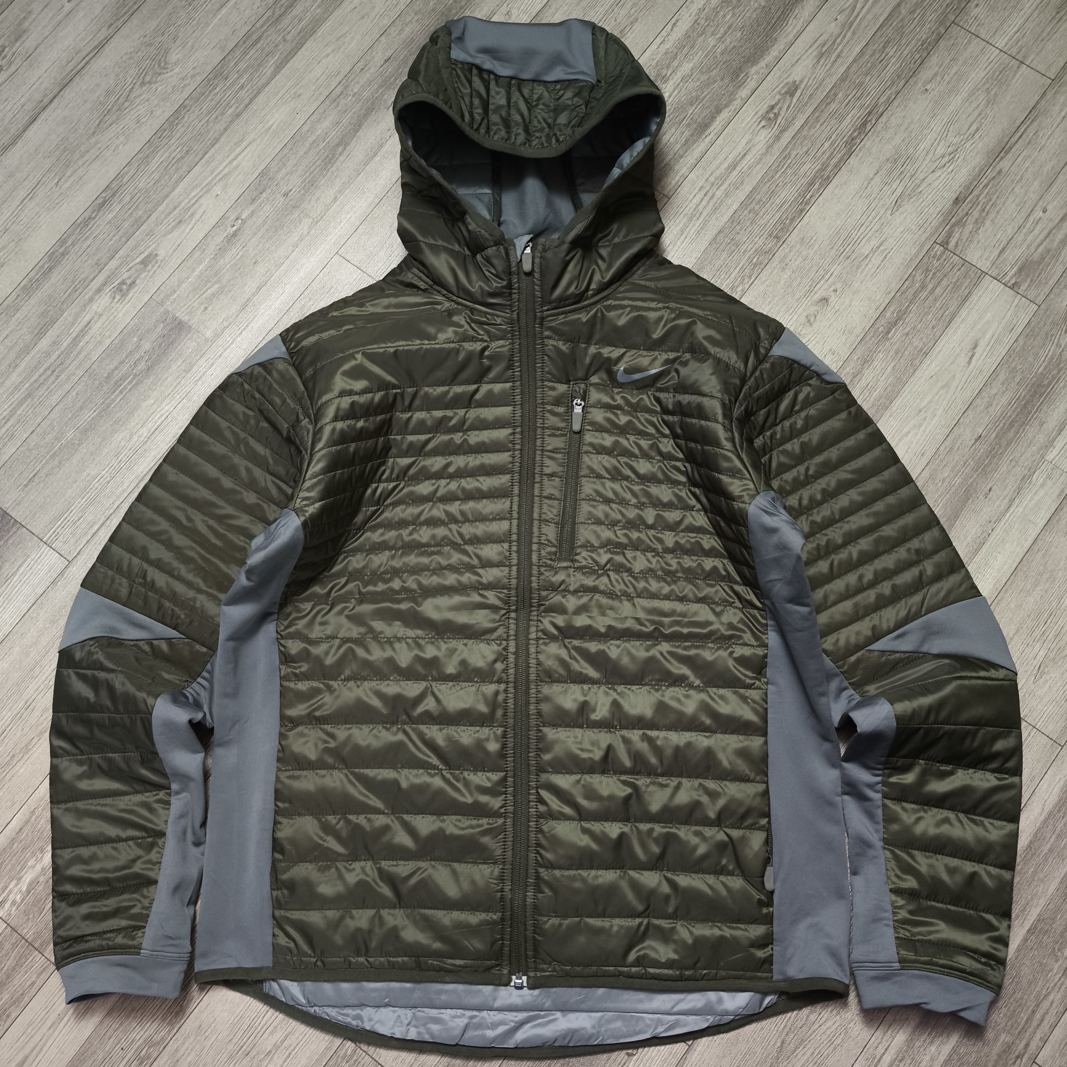 Fragment Design × Nike Nike Pro Ultimate Hybrid PrimaLoft Jacket Size US XL / EU 56 / 4 - 2 Thumbnail