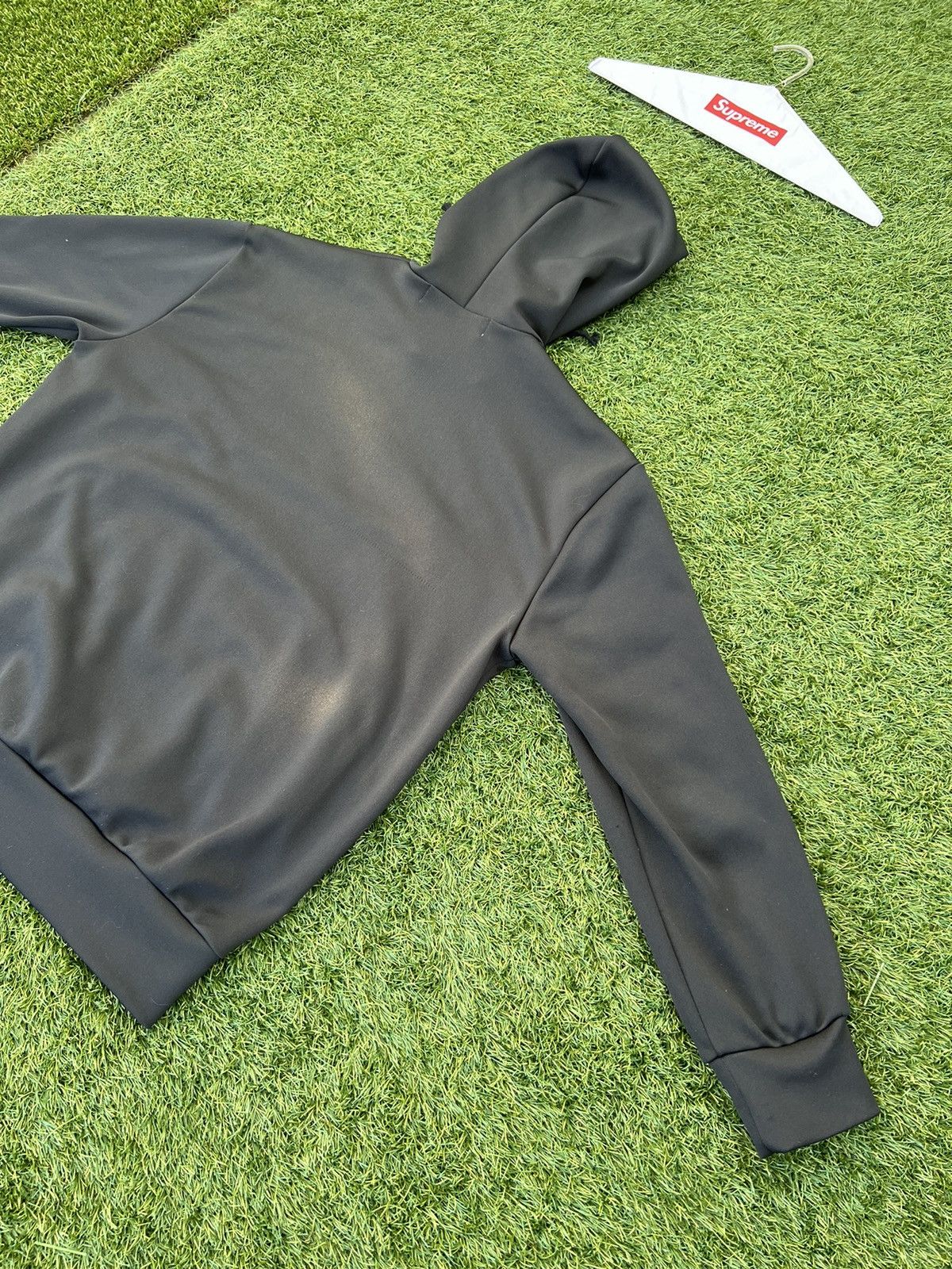 Comme des Garcons PLAY Comme Des Garcon Play Hoodie Size US XL / EU 56 / 4 - 12 Thumbnail