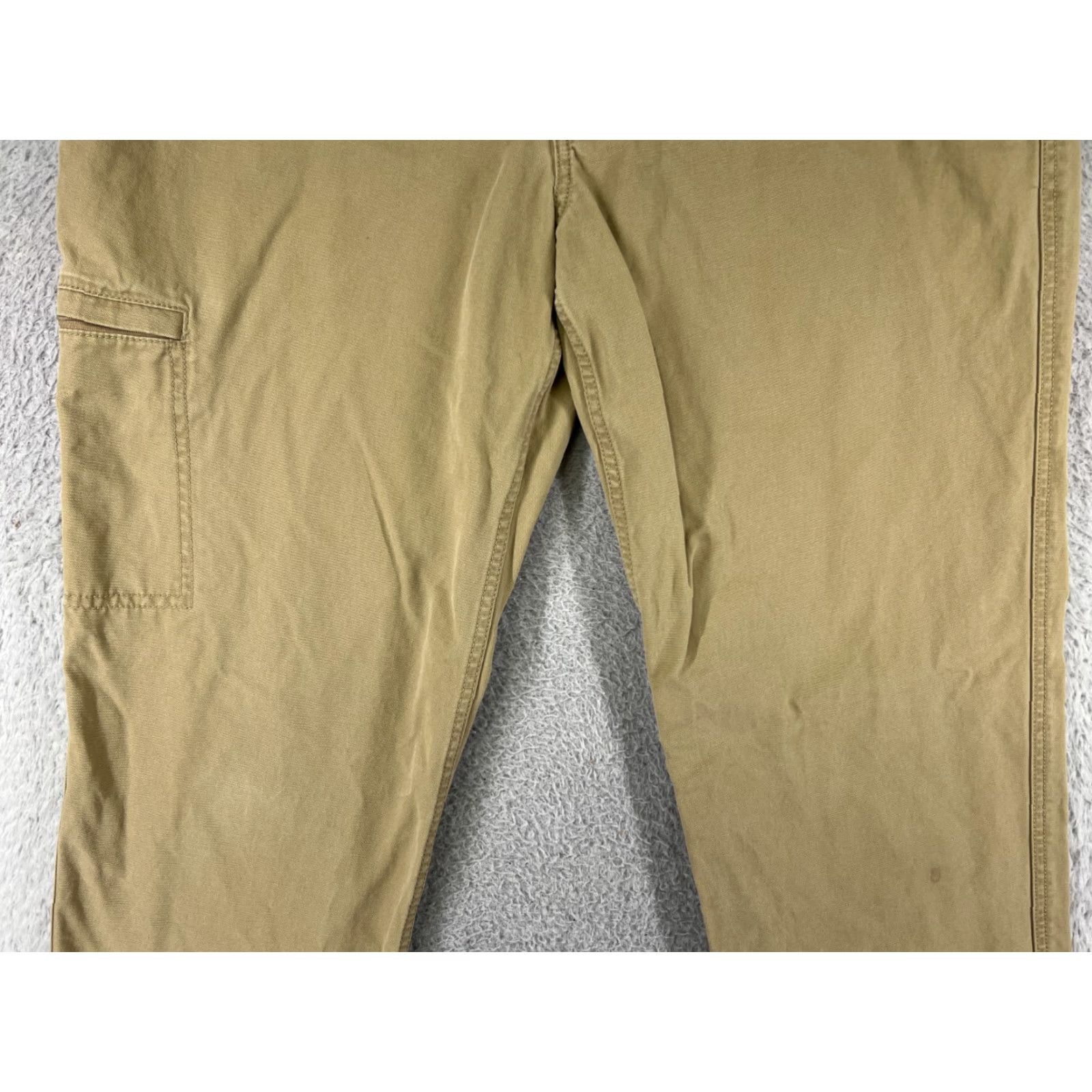 Dockers DOCKERS Pants Mens 38 Beige Canvas Cargo Pocket 5-Pocket Relaxed Straight 100% Cotton DUCK Shirt? Size US 38 / EU 54 - 7 Thumbnail