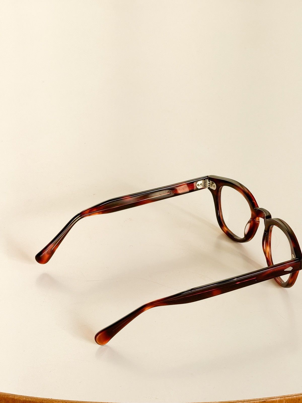 Vintage Vintage Amber Tortoise Eyeglasses Tart Arnel Style 44-22 5¾ Size 44 - 7 Thumbnail