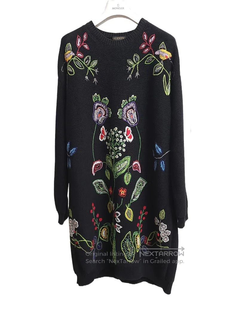 Valentino Valentino Black embroidered sweater dress Size S / US 4 / IT 40 - 2 Thumbnail