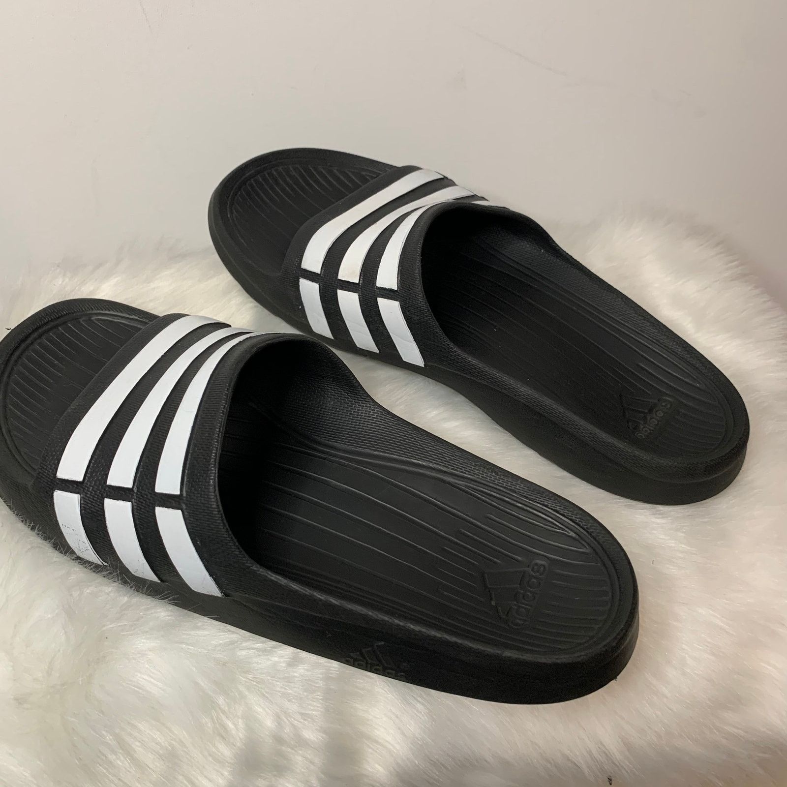 Adidas Adidas Black Sandals Women's Shoes size 5 Size US 5 / IT 35 - 3 Thumbnail