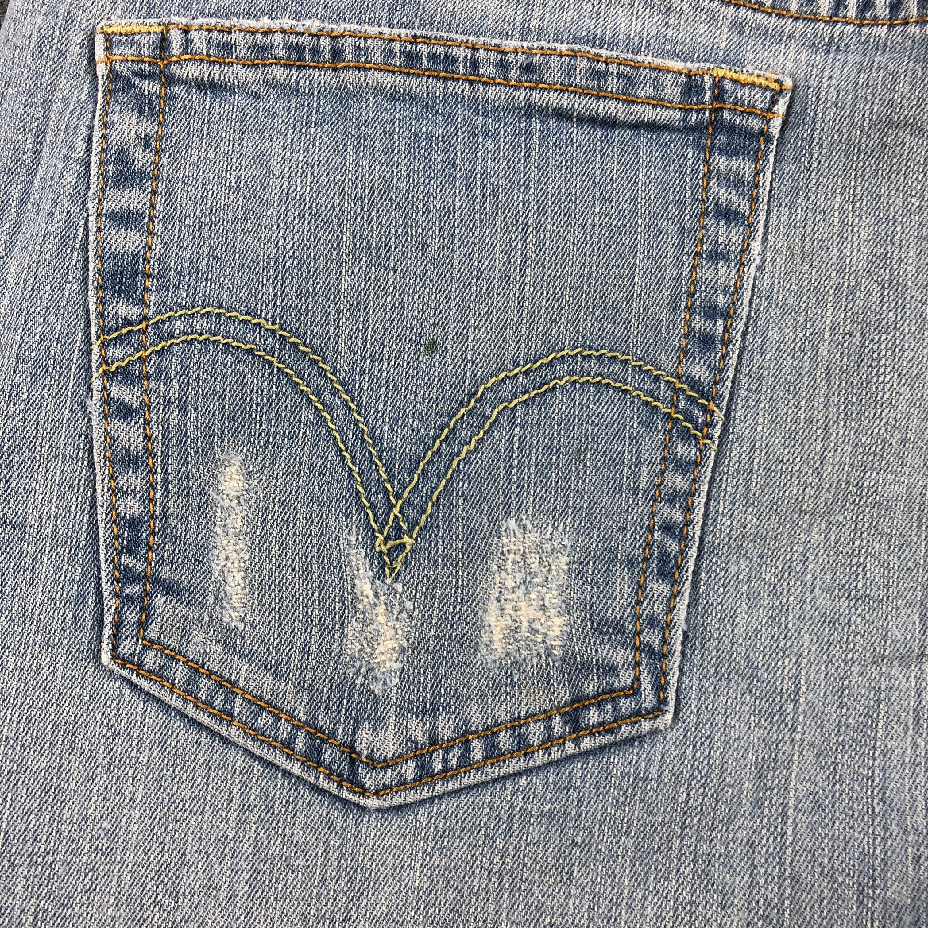 Levi's Vintage Light Wash Levis 518 Jeans-J1670 Size US 39 - 8 Thumbnail