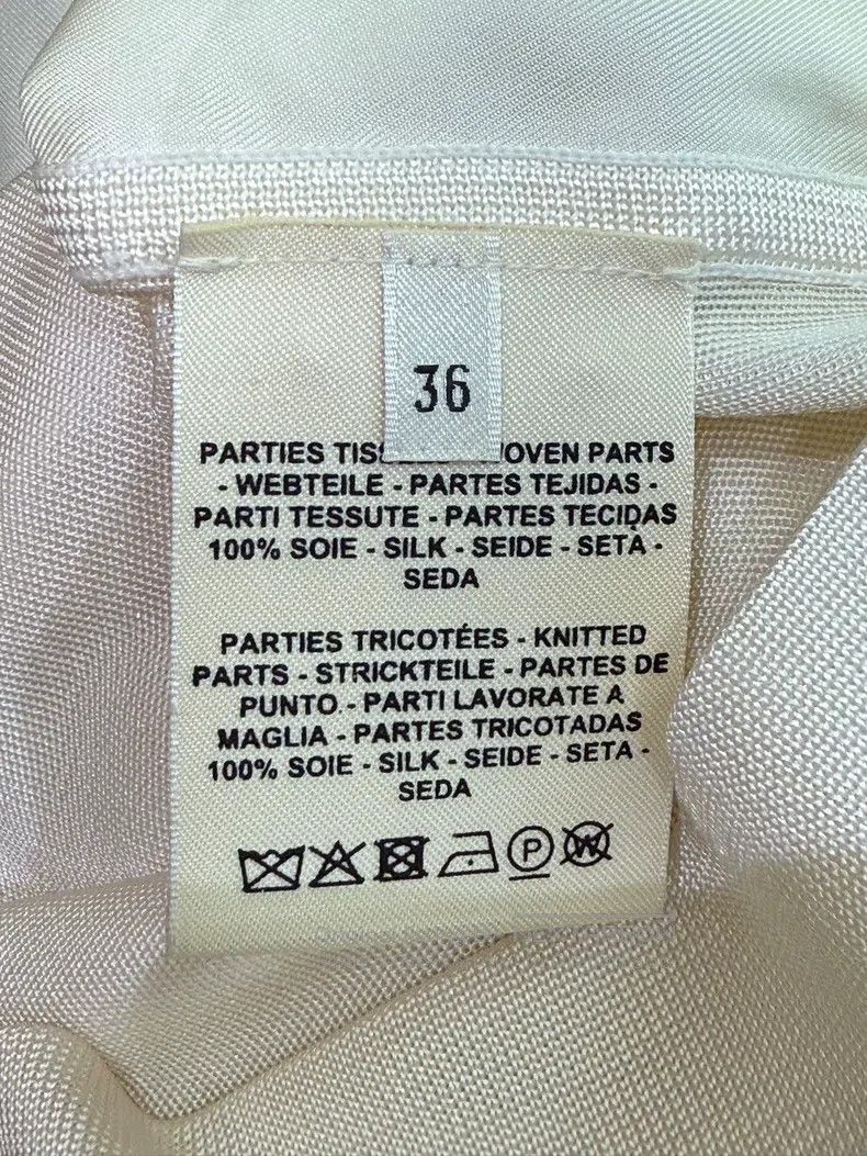 Hermes Hermes Silk Short-Sleeve T-Shirt Size XS / US 0-2 / IT 36-38 - 6 Thumbnail