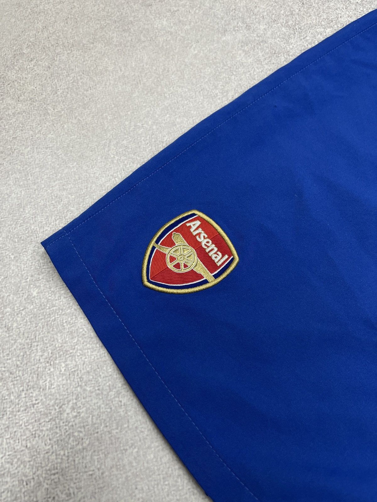 Nike Vintage Nike Arsenal Football Shorts Blue Y2K Soccer Size US 30 / EU 46 - 4 Thumbnail