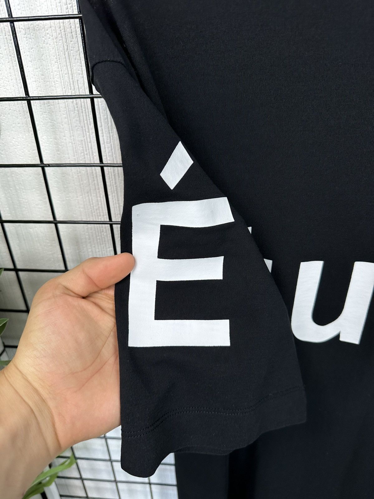 Etudes Etudes Paris Museum Tee Men Black Oversized made in Portugal Size US M / EU 48-50 / 2 - 11 Thumbnail