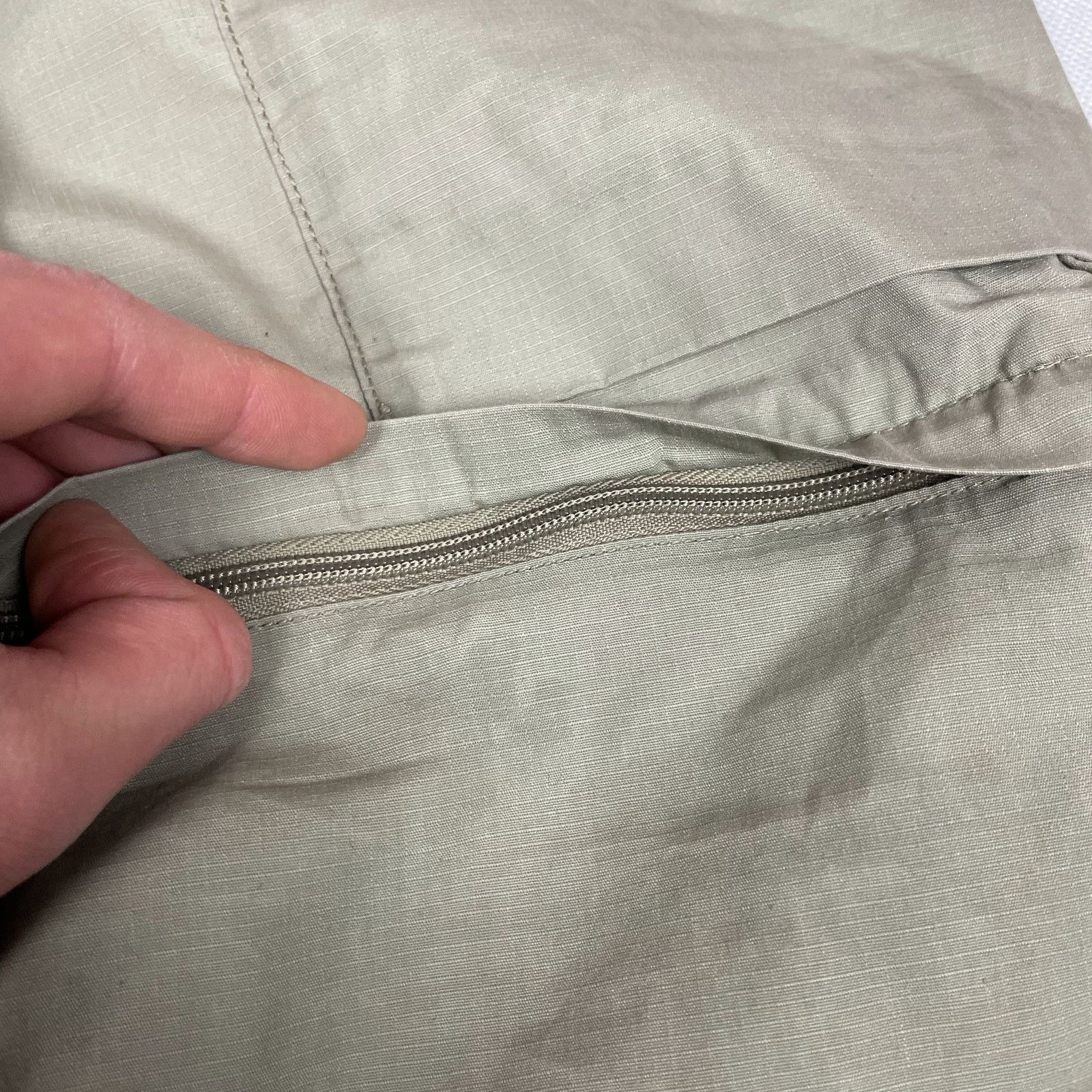 Fjallraven Fjallraven G 1000 Men's beige Ruaha Zip Off Cargo Trouser 50 Size US 30 / EU 46 - 9 Thumbnail