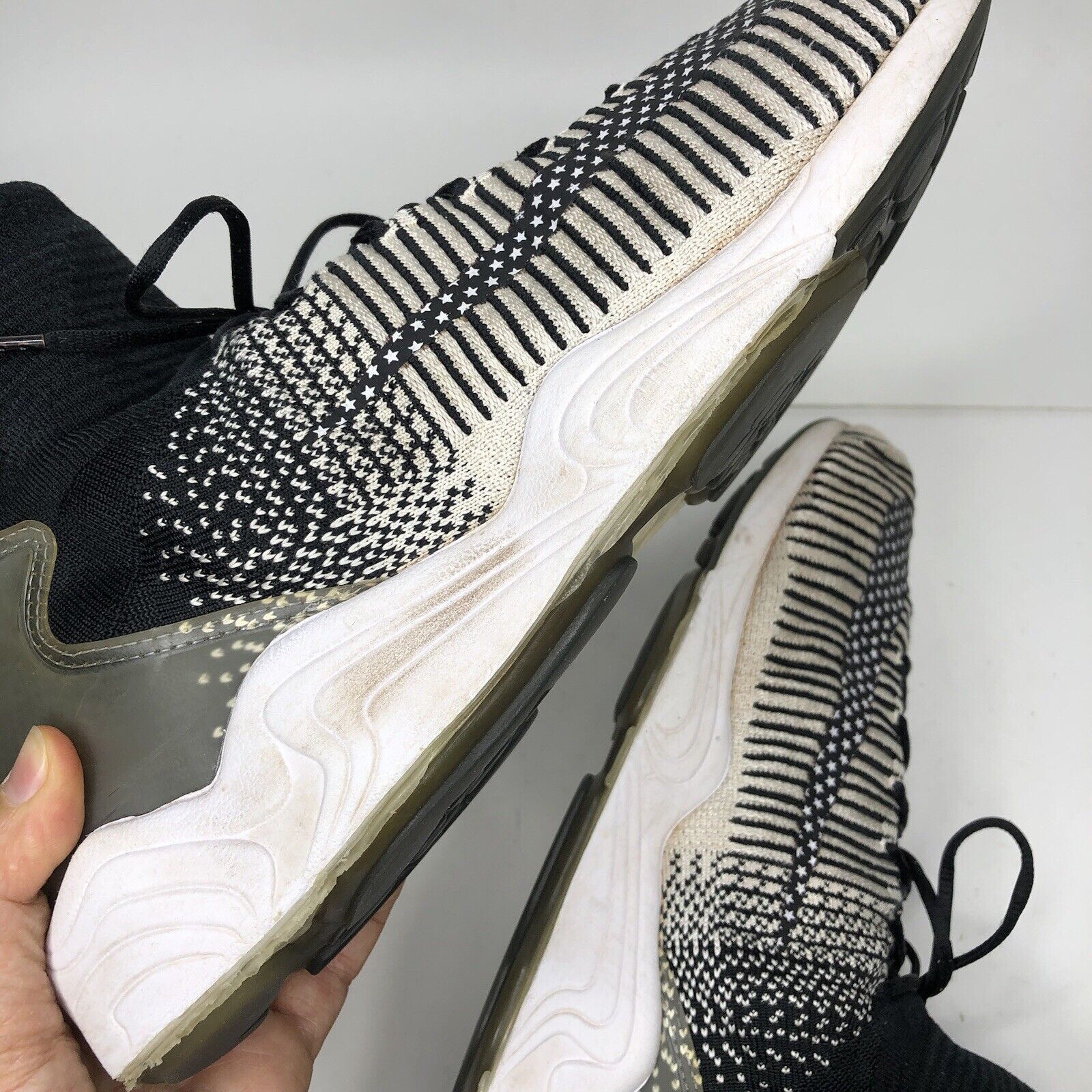 Nike NIKE Zoom Mercurial Mens Size 10.5 Flyknit FC Black White Size US 10.5 / EU 43-44 - 9 Thumbnail