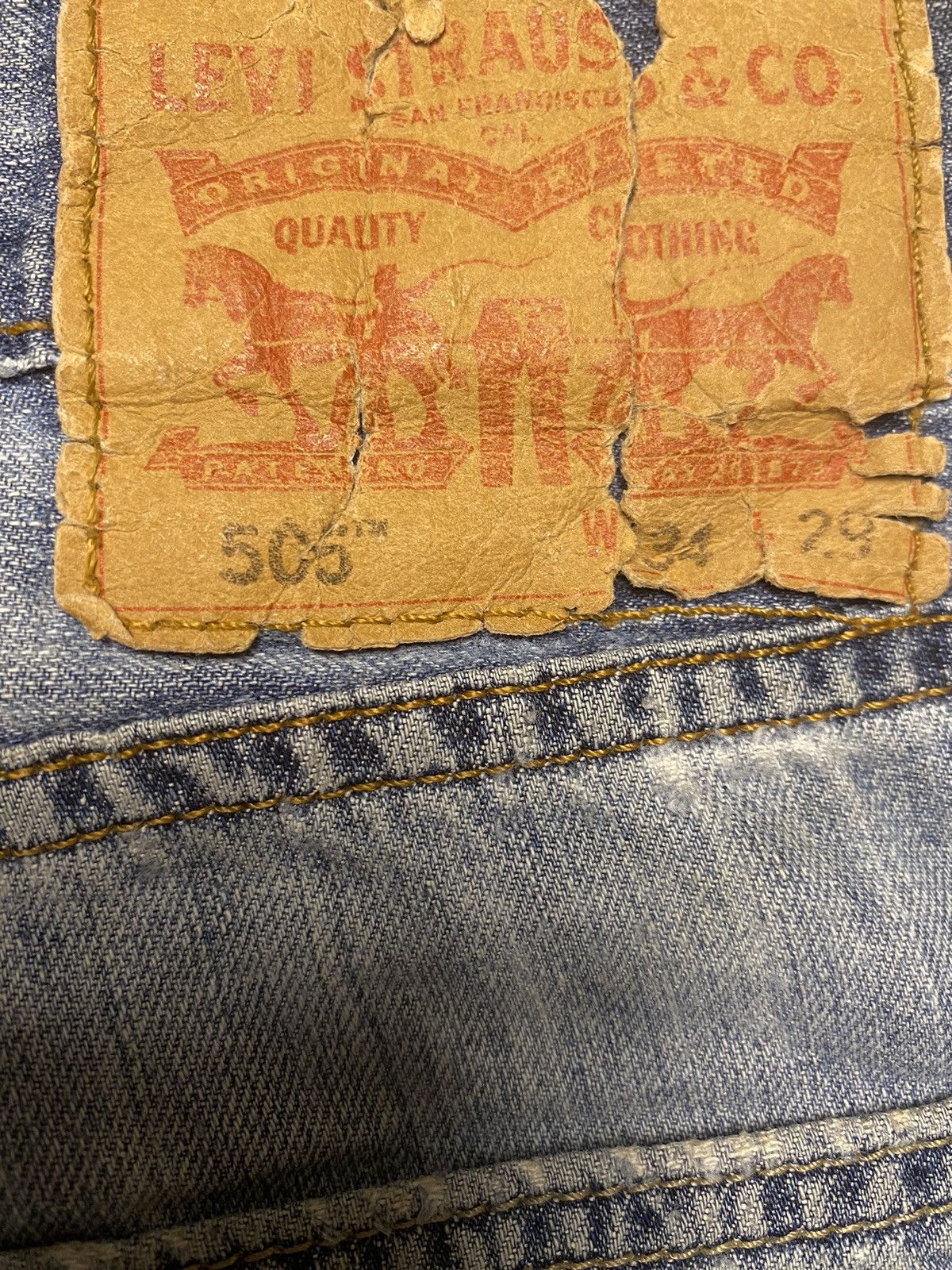 Levi's Light blue Levi’s distressed jean 505 Size US 34 / EU 50 - 4 Thumbnail