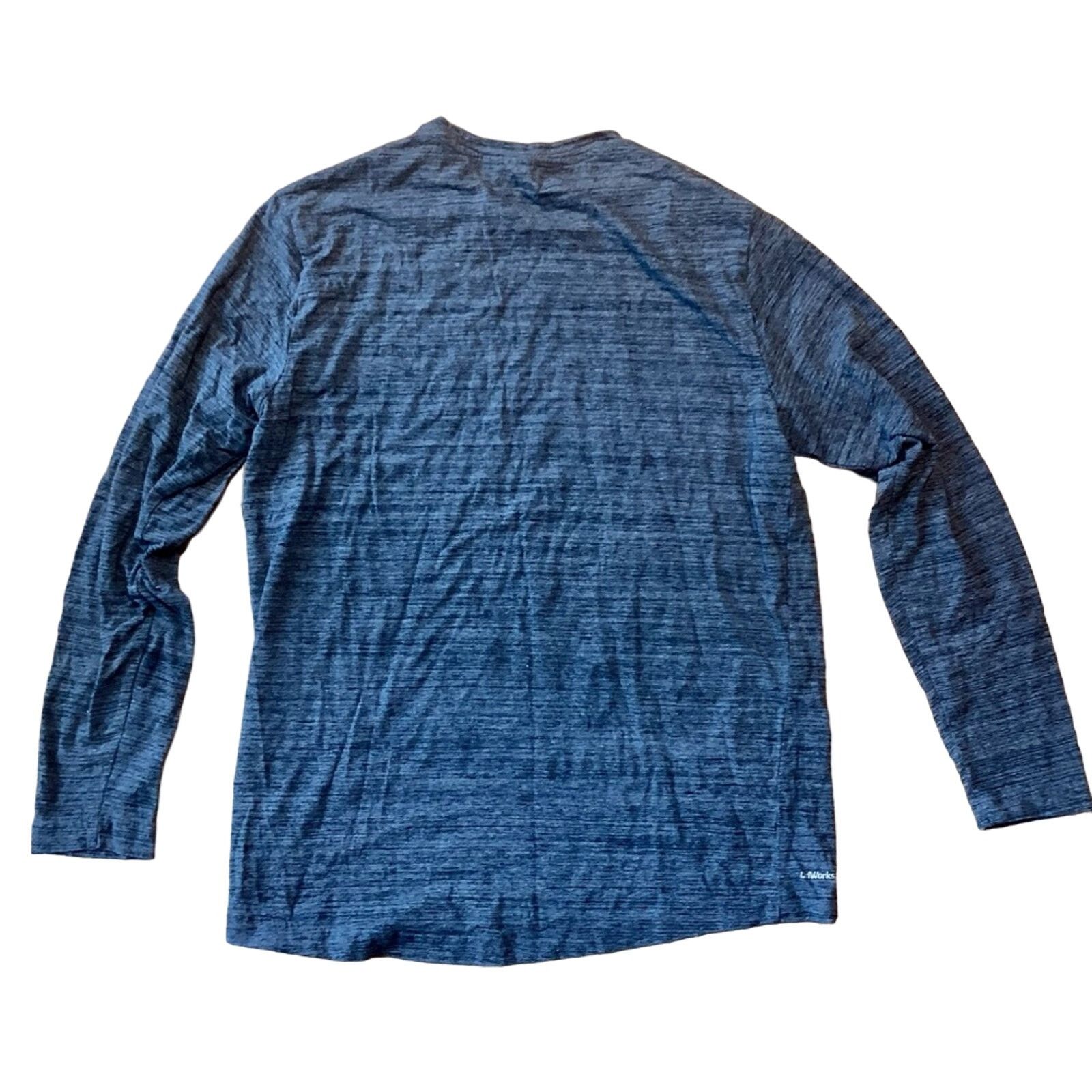 Athletic Works Athletic Works Long Sleeve Crew Neck Tee Size US M / EU 48-50 / 2 - 4 Thumbnail