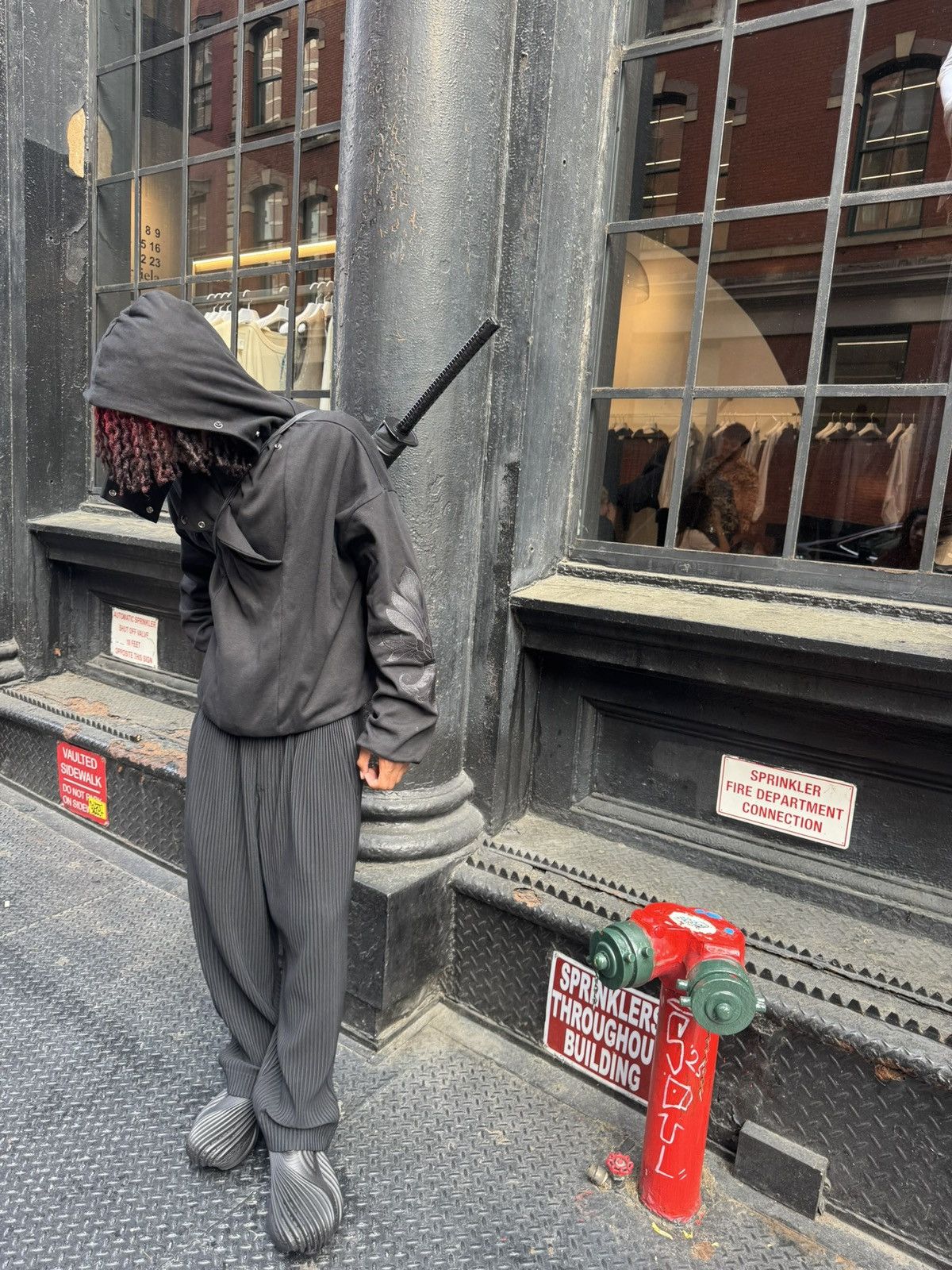 Japanese Brand Yvette Lamónt ‘Experiment 1’ Masked hoodie Size US L / EU 52-54 / 3 - 7 Thumbnail