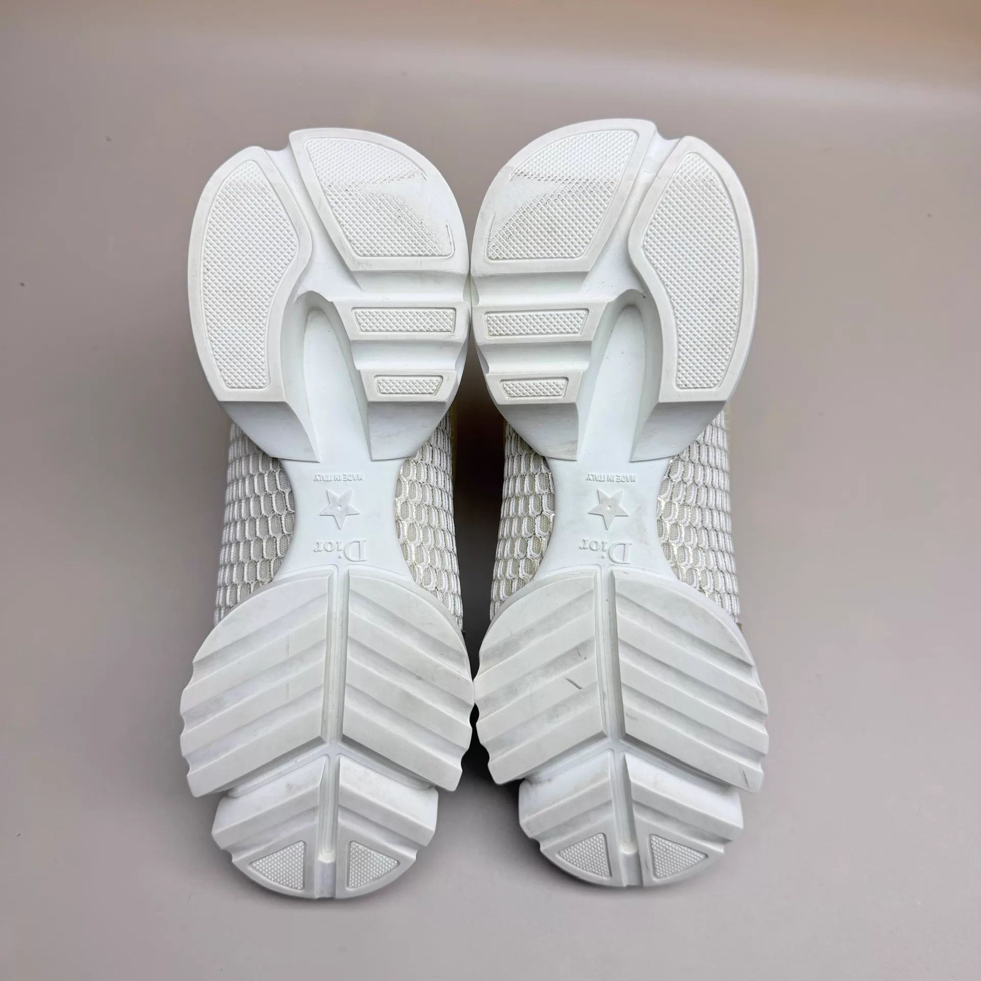 Dior Dior D-Connect Platinum Dad 36.5 99new Size US 6 / IT 36 - 6 Thumbnail