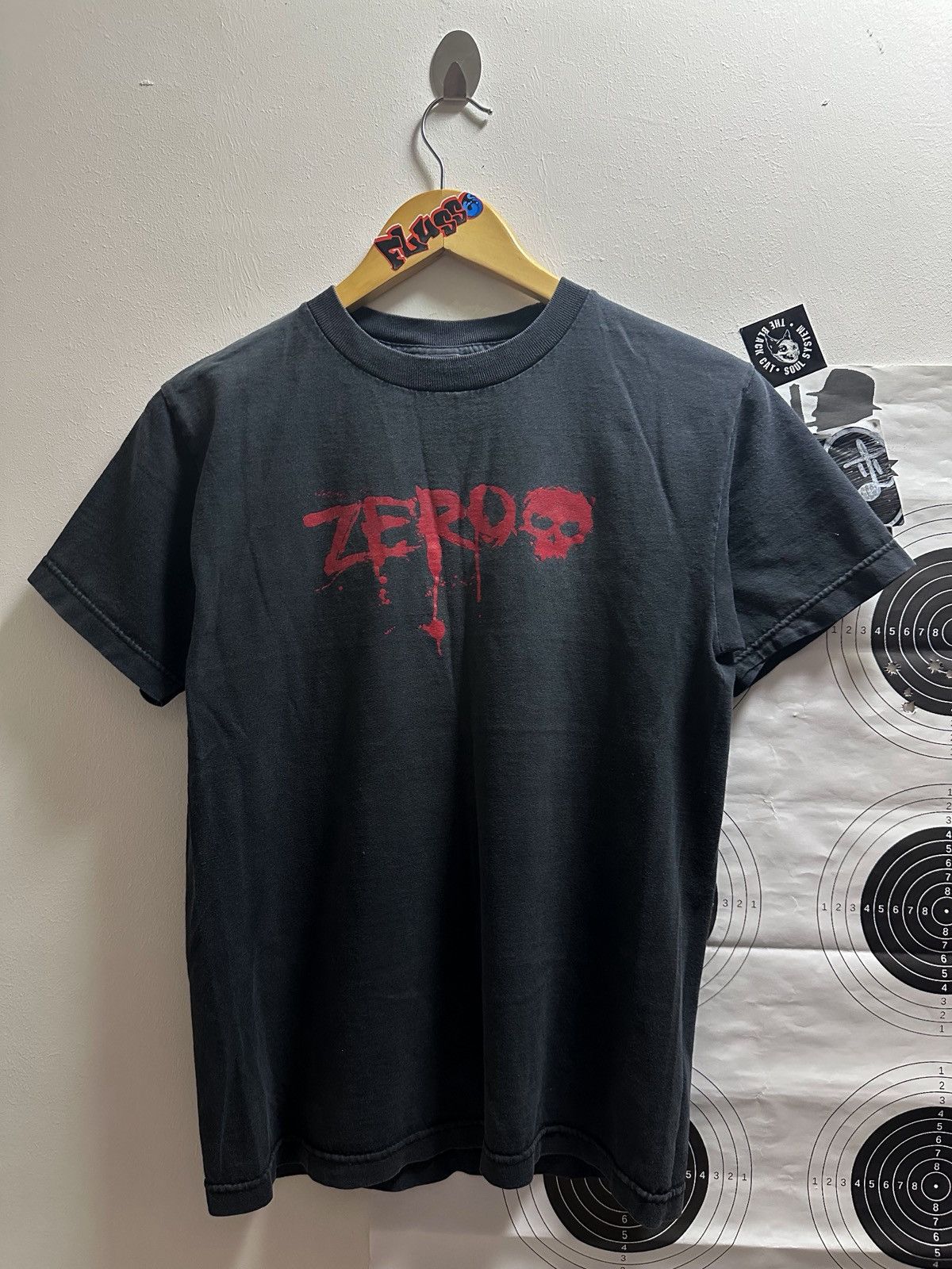 Vintage Zero Blood 00s (42x62) Size US XS / EU 42 / 0 - 2 Thumbnail