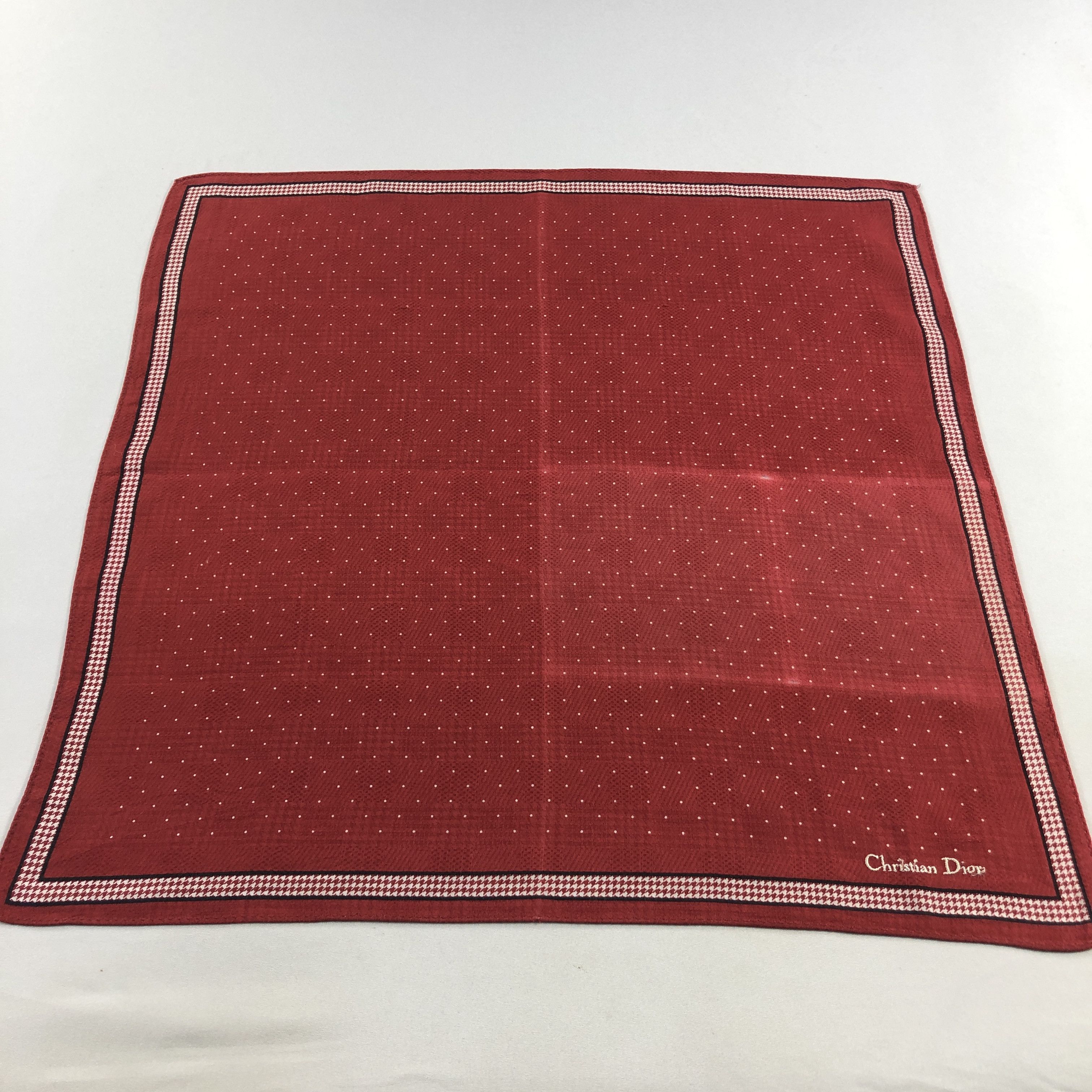 Vintage ChRisTIAN diOR Handkerchief Neckerchief Bandana H2562 Size ONE SIZE - 1 Thumbnail