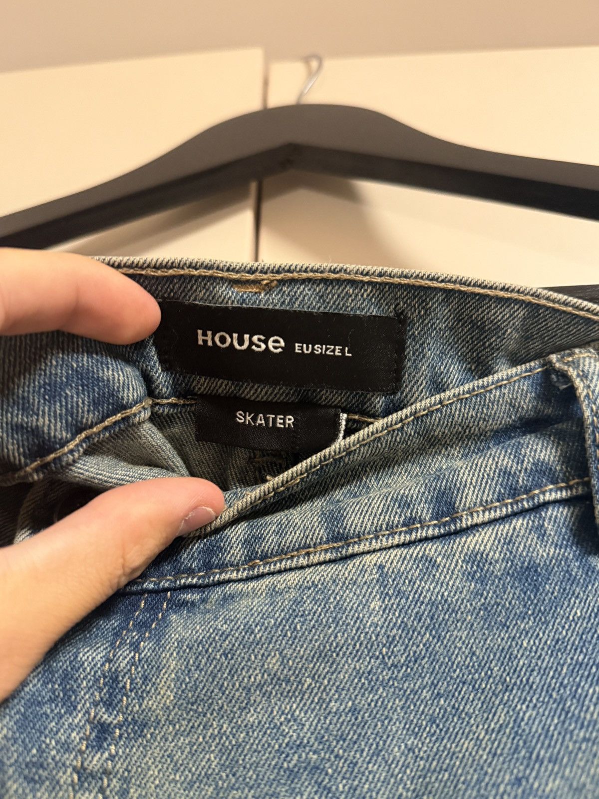 Other Jeans house skater Size US 31 - 3 Thumbnail