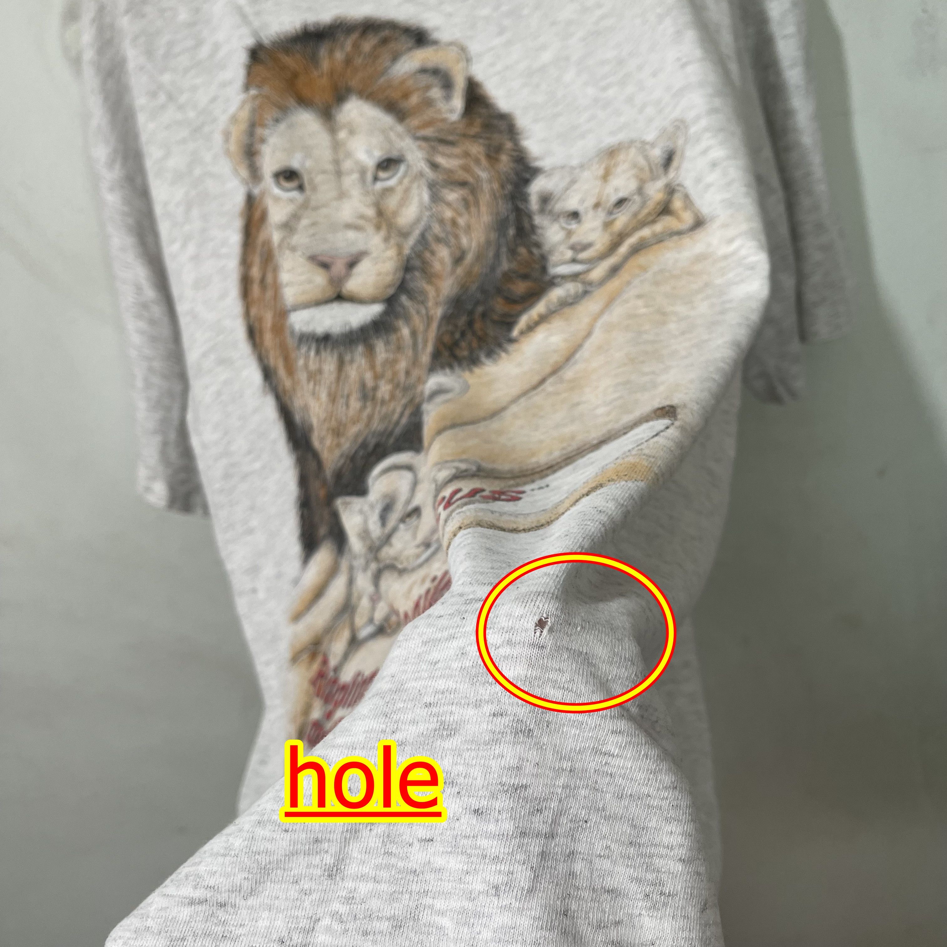 Vintage Vintage 90s Lion Shirt Size US L / EU 52-54 / 3 - 6 Thumbnail